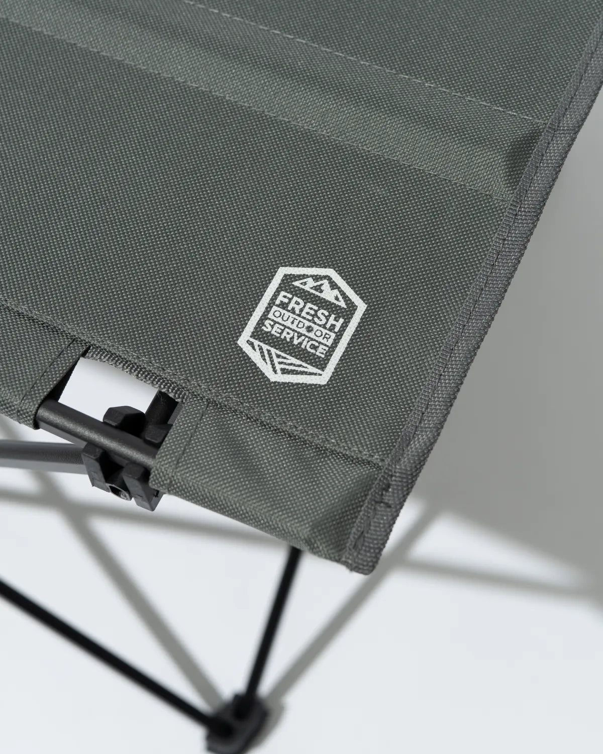 FreshService / FOLDING SIDE TABLE (FSP262-99006)