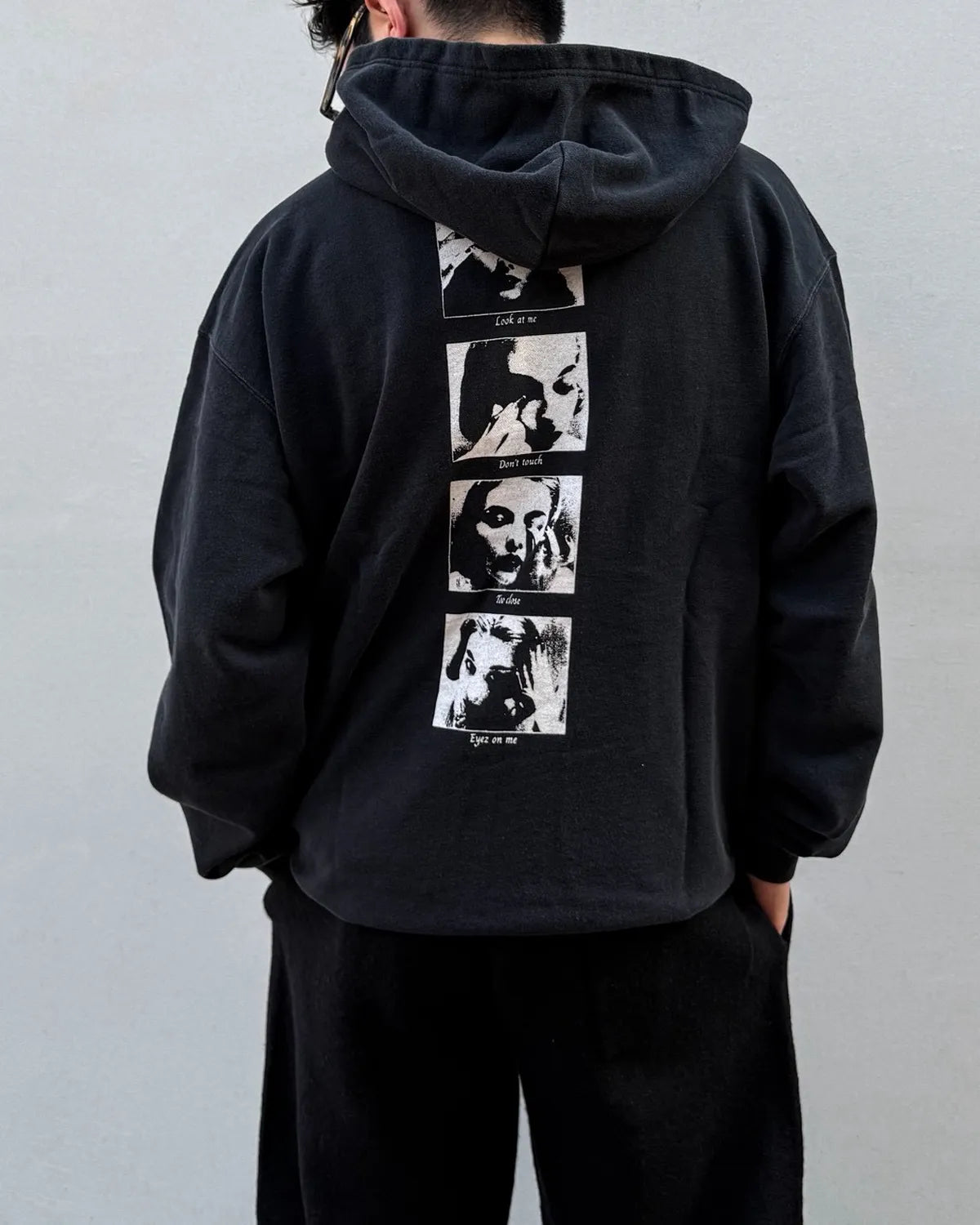 KAMIYA / "DISTORTED Girl" Zip-up Hoodie (G17HD101)