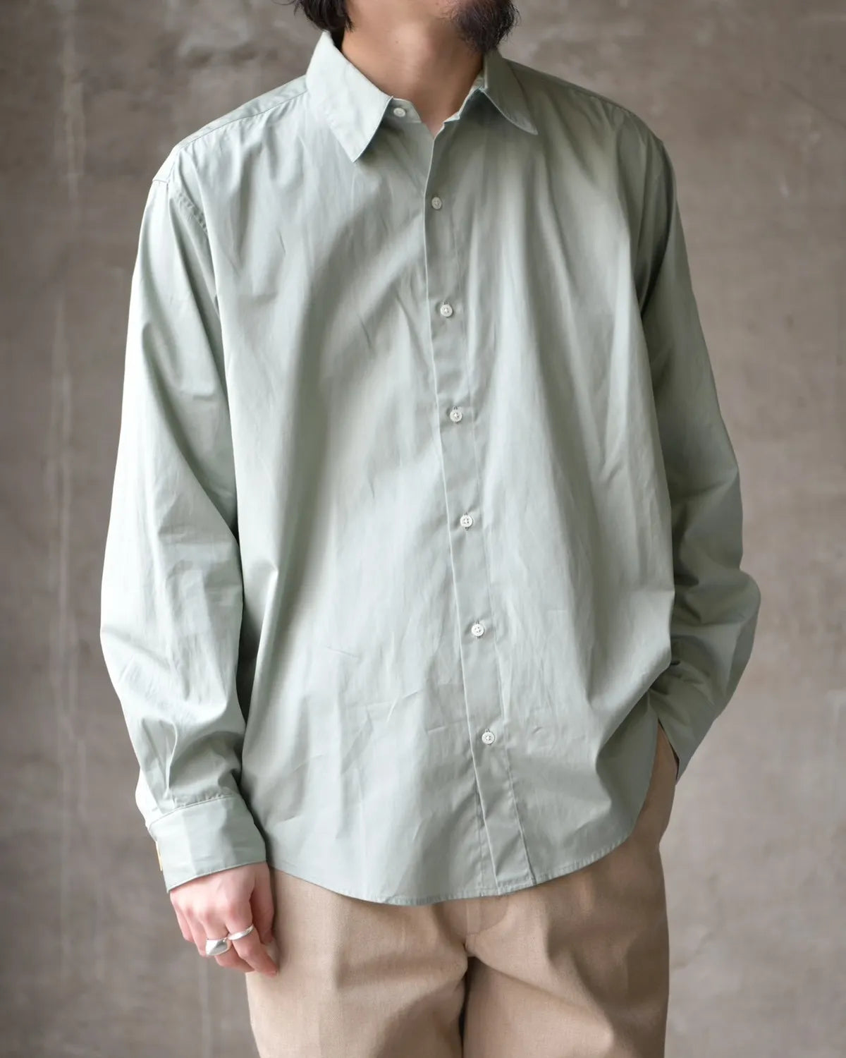 ISSUETHINGS / SHIRT (26a/102-c1-00)