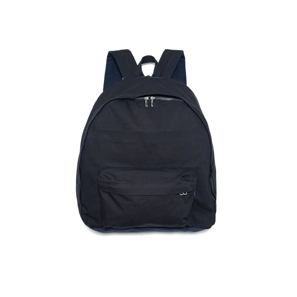 nanamica の Day Pack