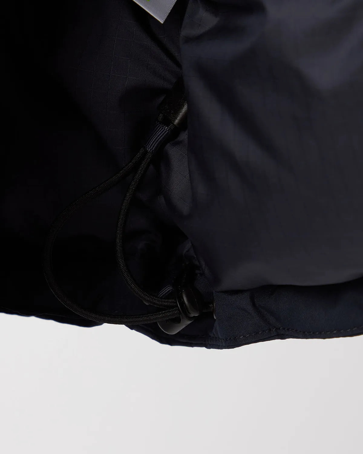 nanamica / GORE-TEX Short Down Jacket (S25FA058)