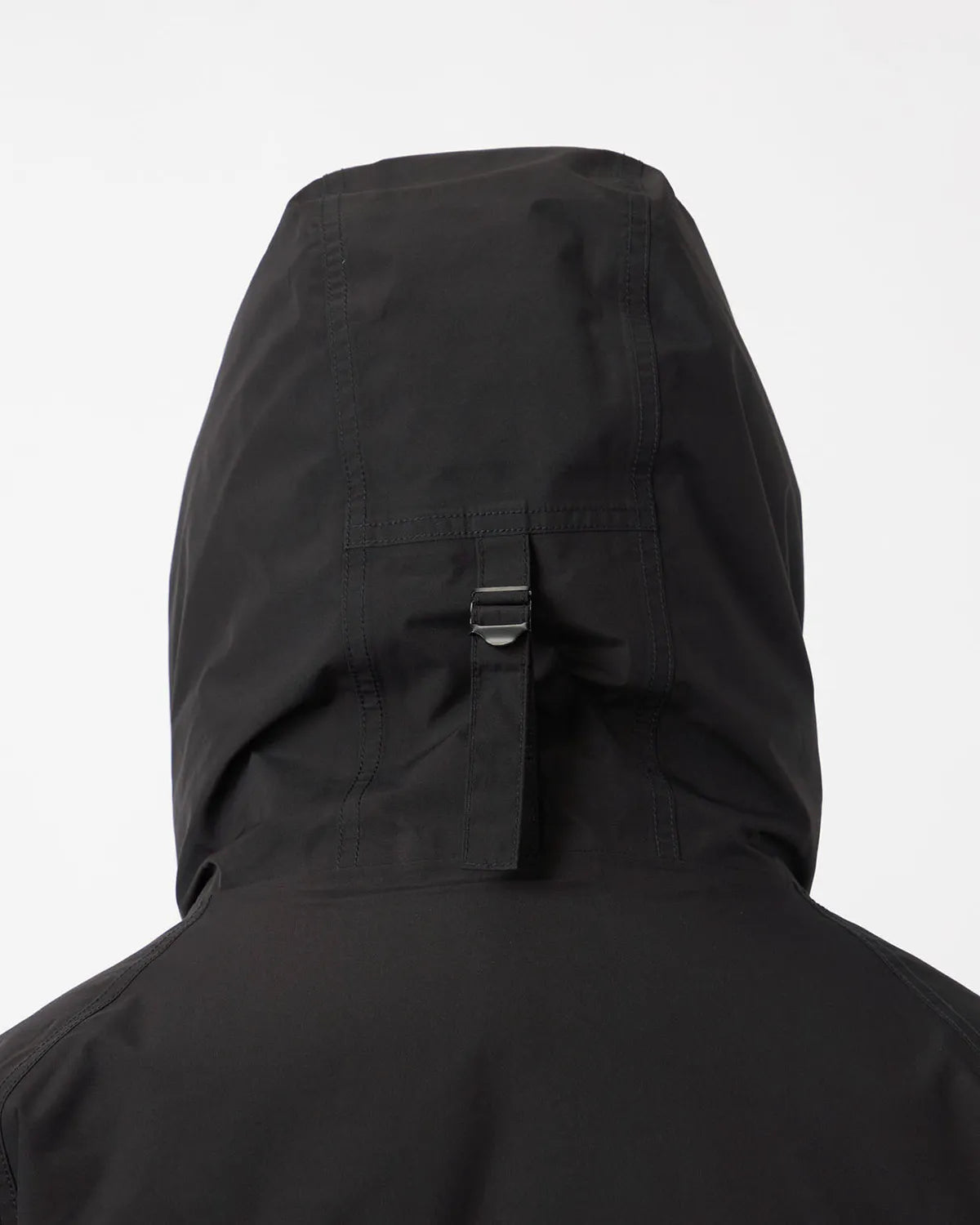 nanamica / GORE-TEX Down Coat (S25FB059)