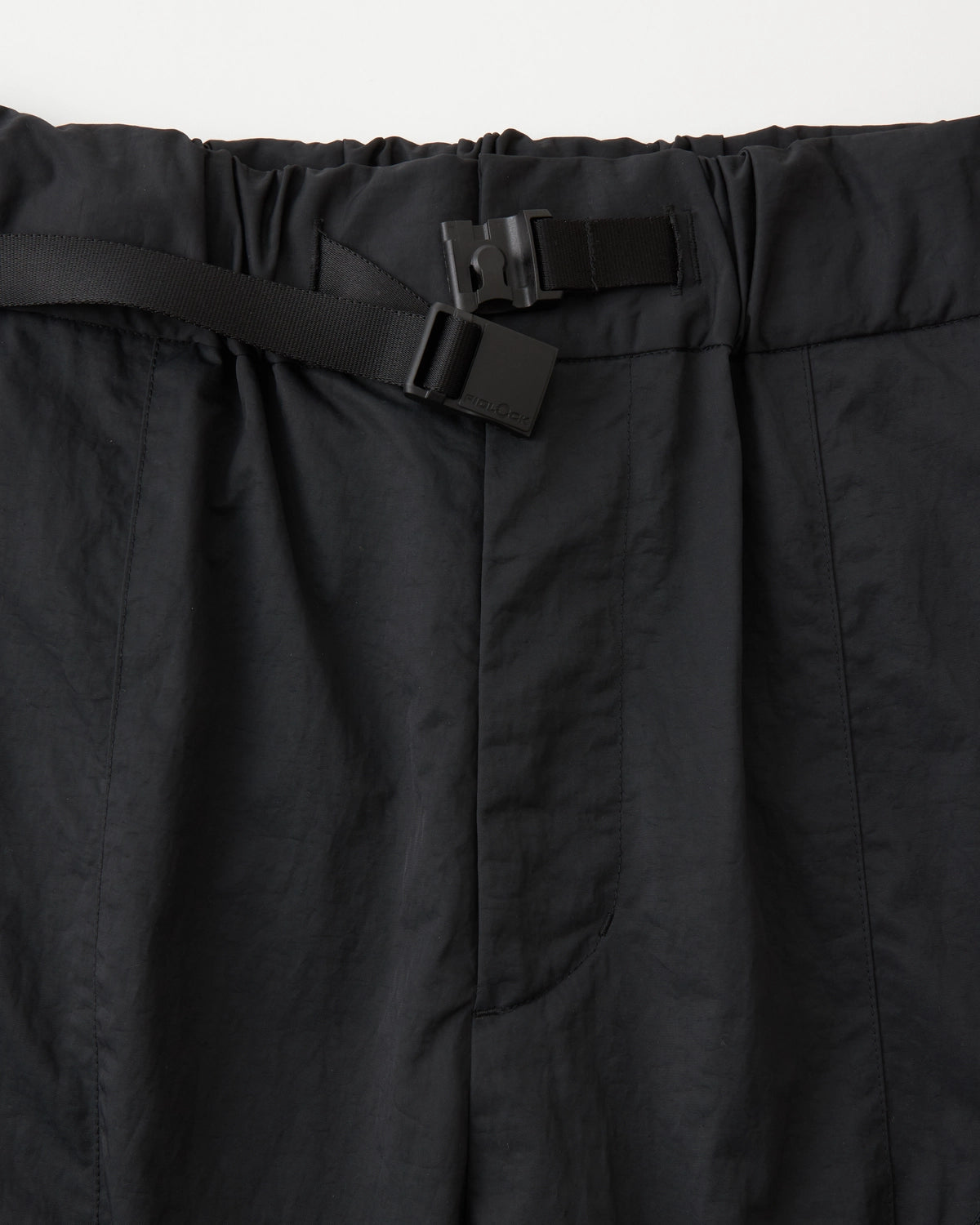 White Mountaineering  / PARACHUTE PANTS (BK2571404)