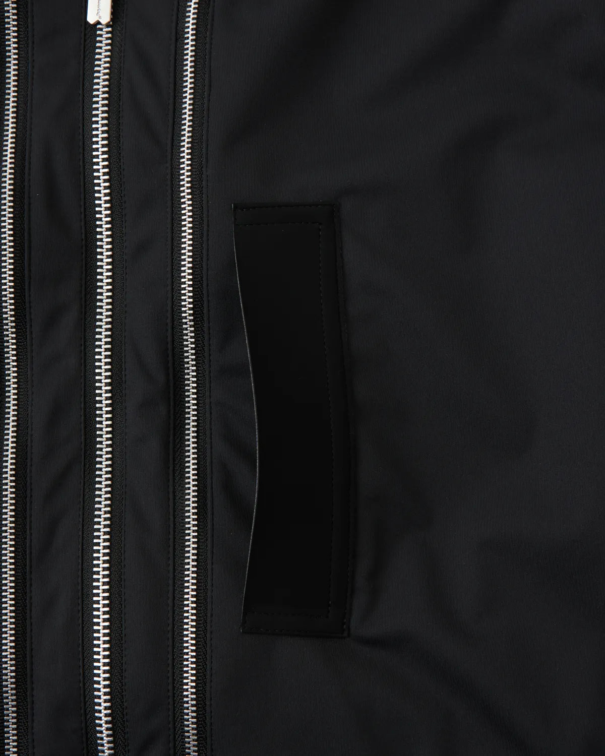 White Mountaineering  / WINDSTOPPER BIG POCKET BLOUSON (BK2571205)