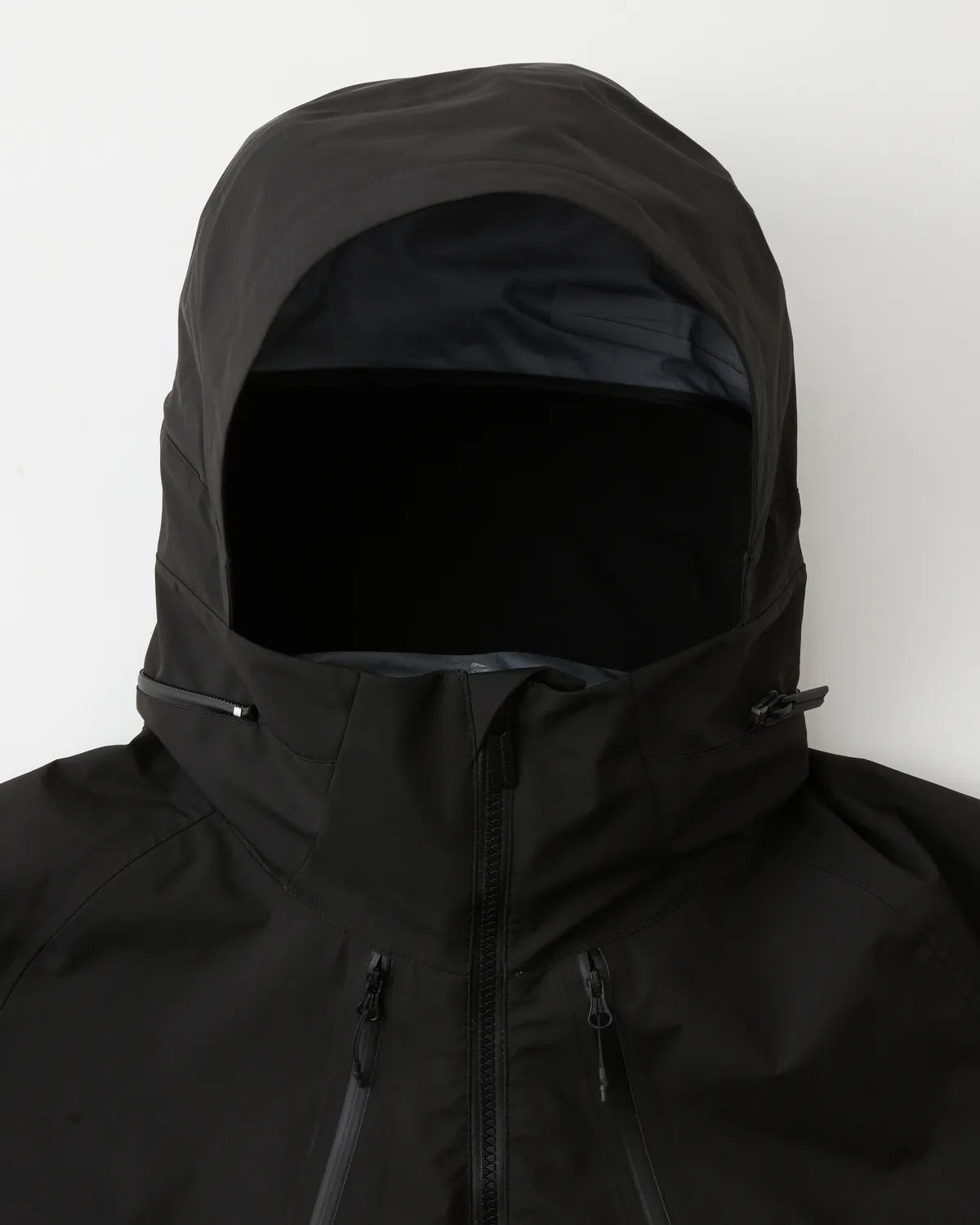 White Mountaineering  / GORE-TEX LUGGAGE JACKET (BK2571202)