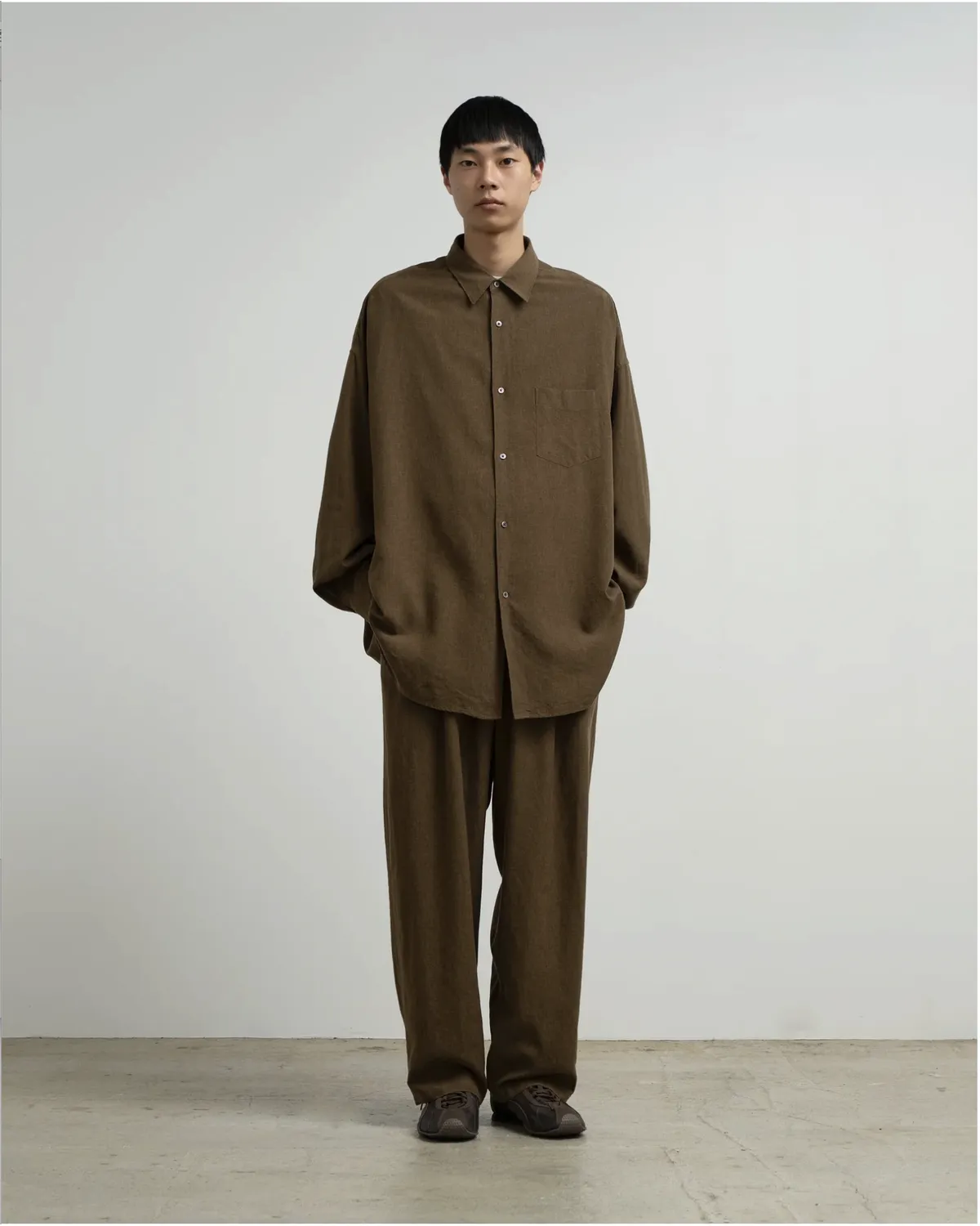 Graphpaper / Linen Cupro L/S Oversized Regular Collar Shirt (GM263-50310)