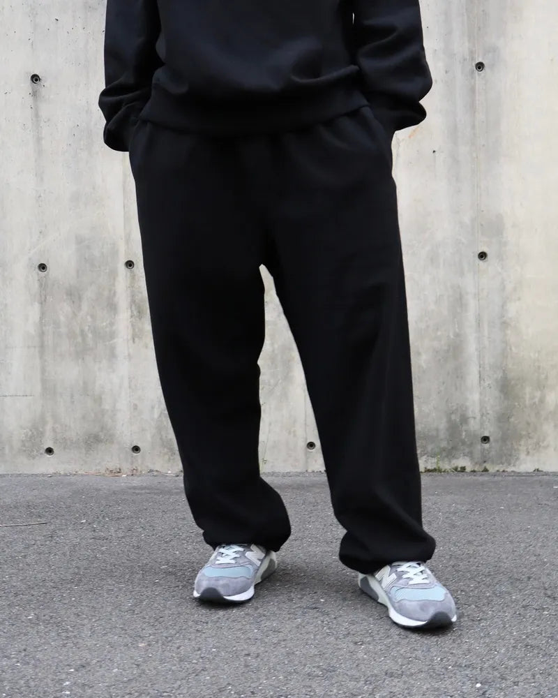 blurhms / Soft & Hard Sweat Pants (bROOTS24F24)