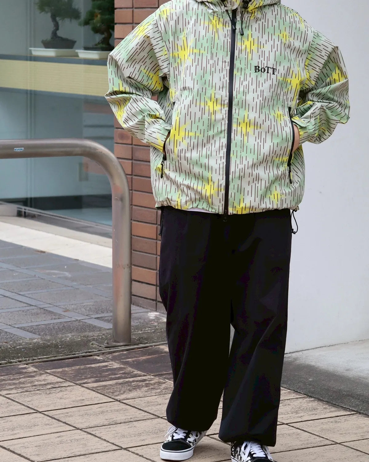BoTT / Waterproof Shell Jacket