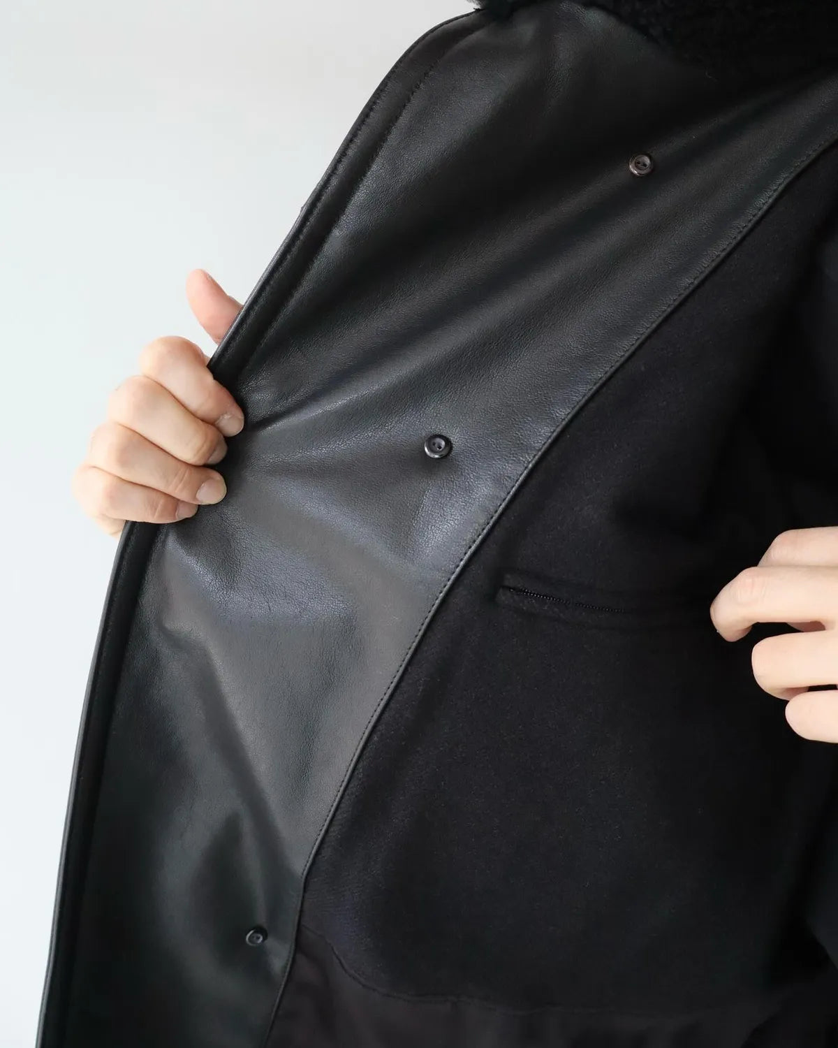 COMOLI / ラムレザー カナディアンコート (C03-04015)