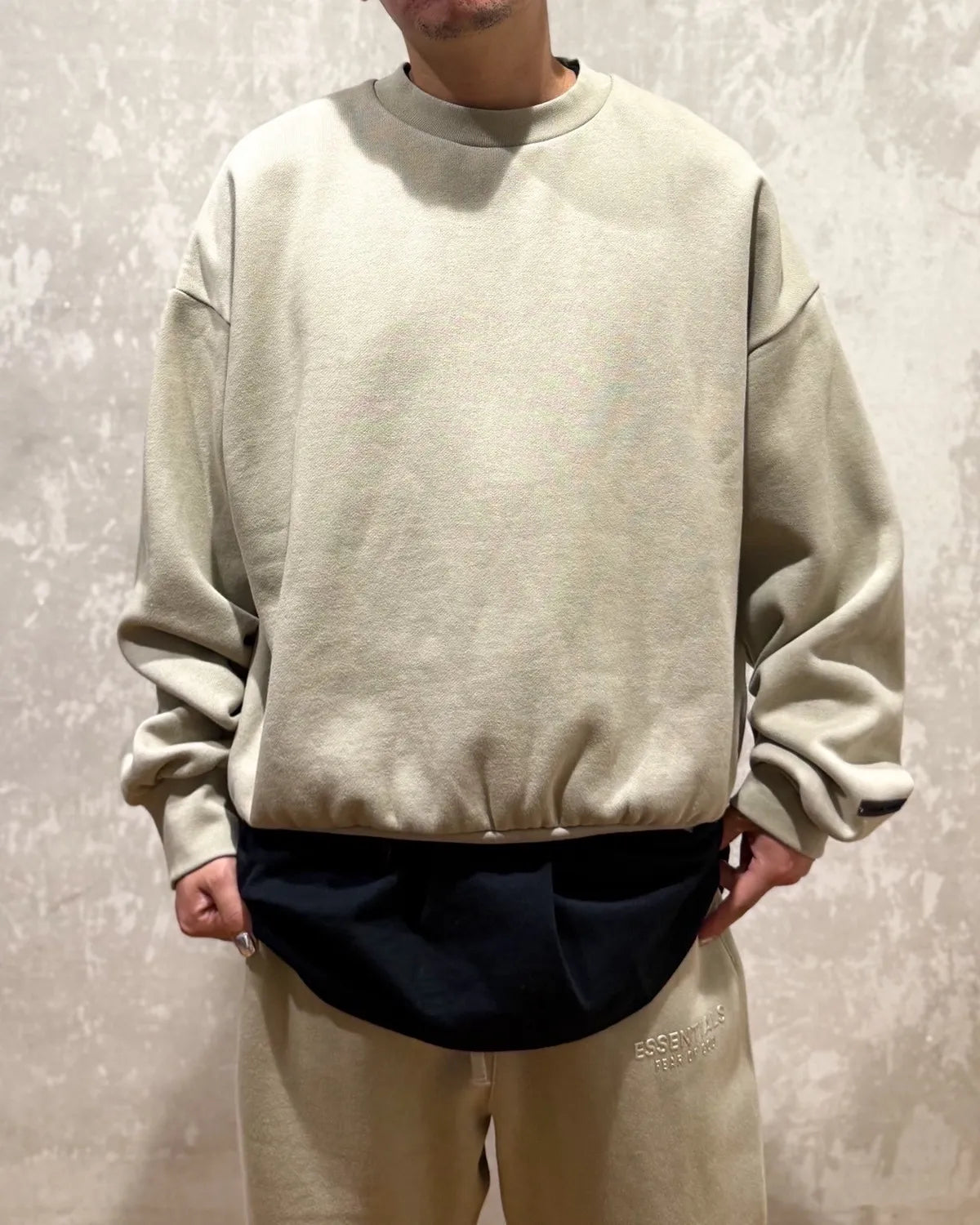 ESSENTIALS / CLASSIC FIT FLEECE CREWNECK (192SP252040F)