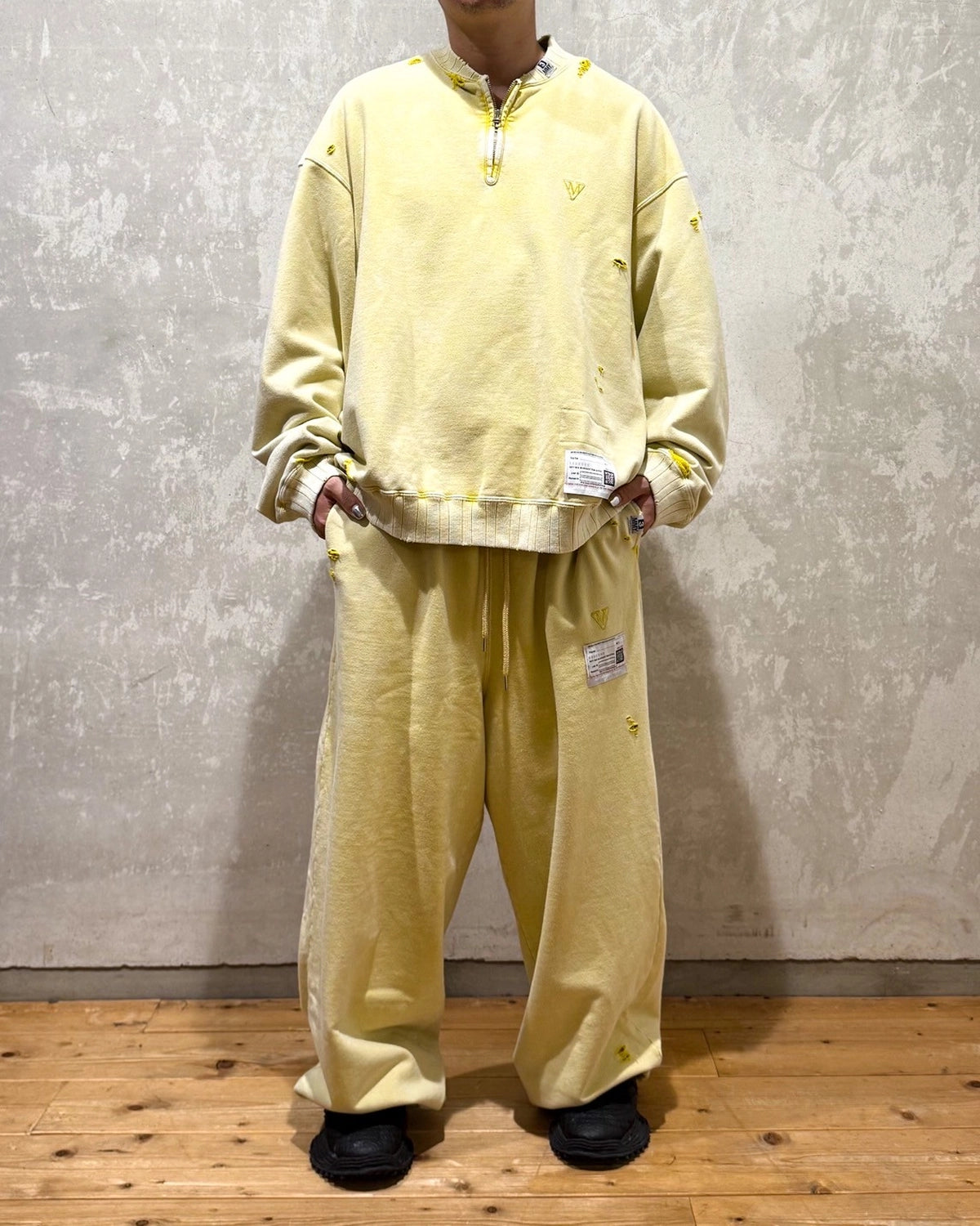 Maison MIHARA YASUHIRO / BLEACHED PANTS (A15PT567)