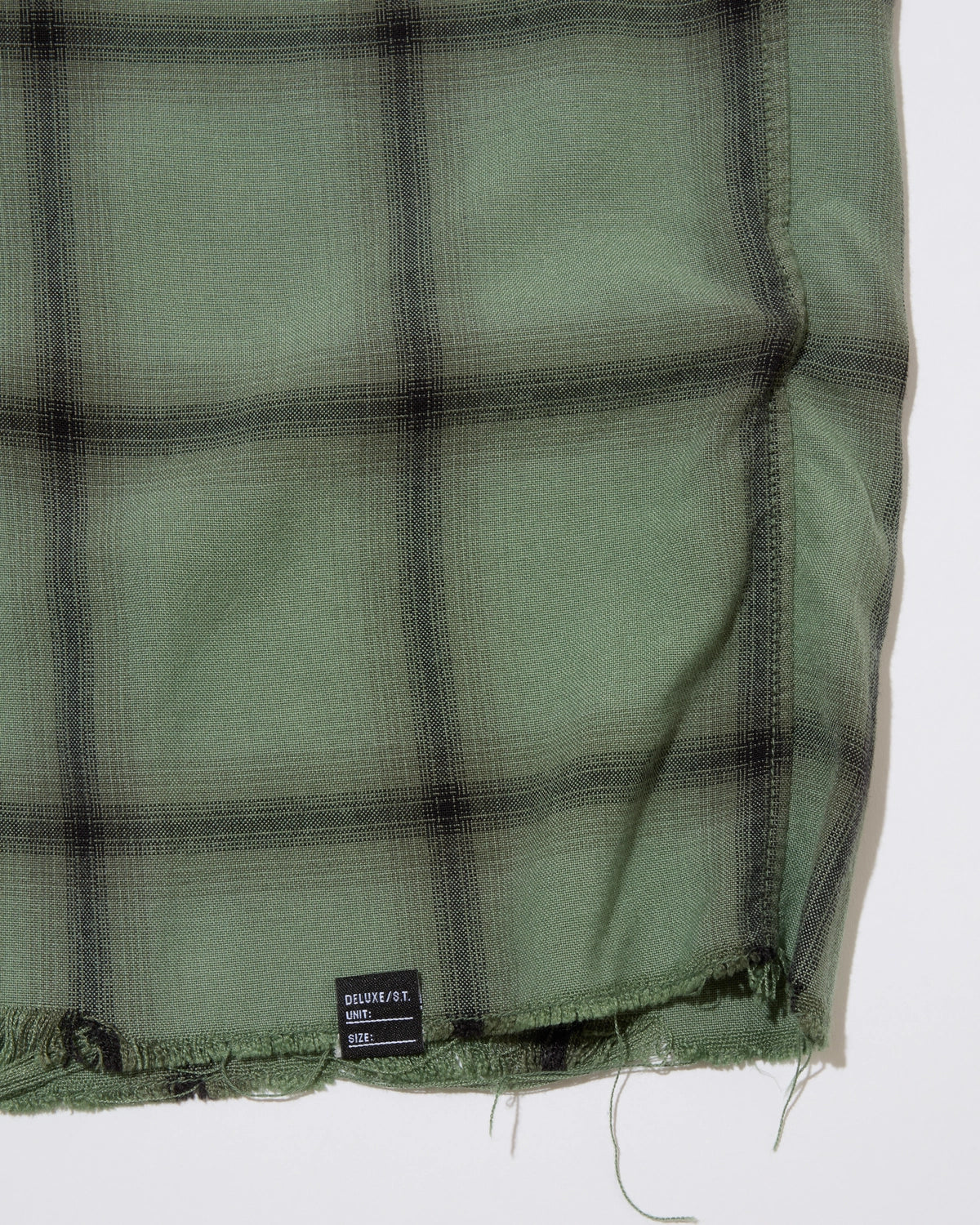 DELUXE / UNCONTROL (26SD1349)