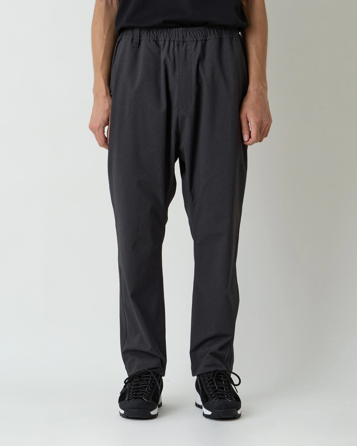 White Mountaineering  / EASY TAPERED PANTS (WM2571408)