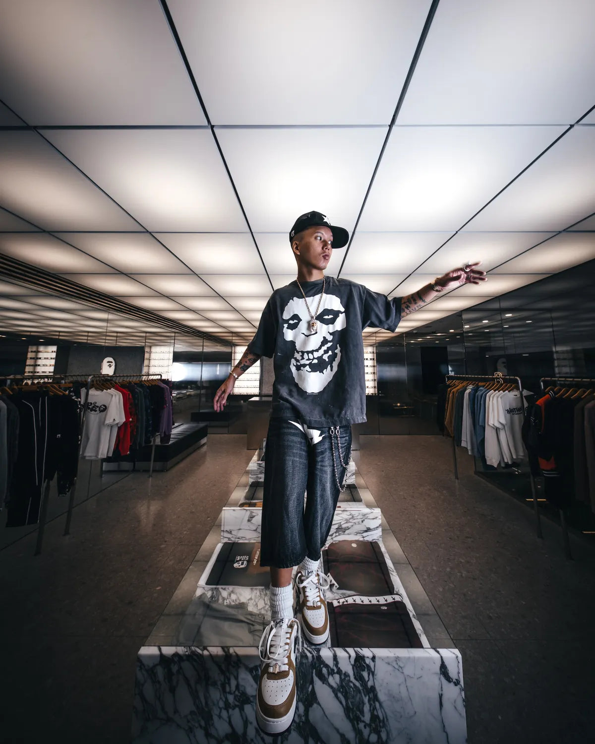 SAINT M×××××× (セントマイケル) × A BATHING APE® BEPA_SS TEE |公式