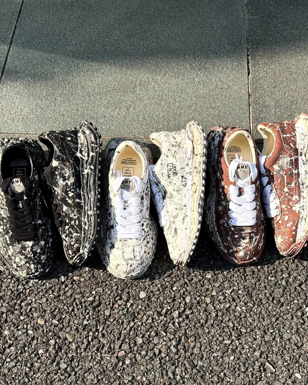 Maison MIHARA YASUHIRO / "LARRY"OG Sole Sputtering Paint Canvas Low-top Sneakers (A17FW718)