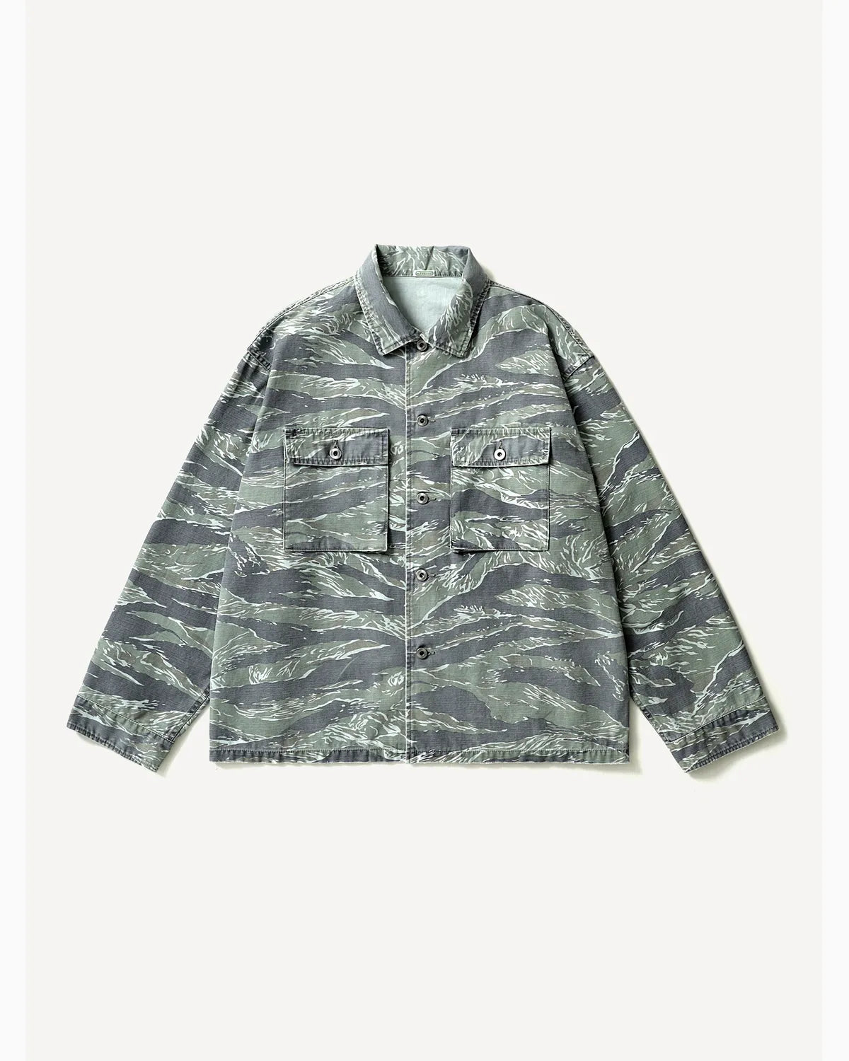 A.PRESSE の Vintage US ARMY Tiger Stripe Jacket (26AAP-01-73)