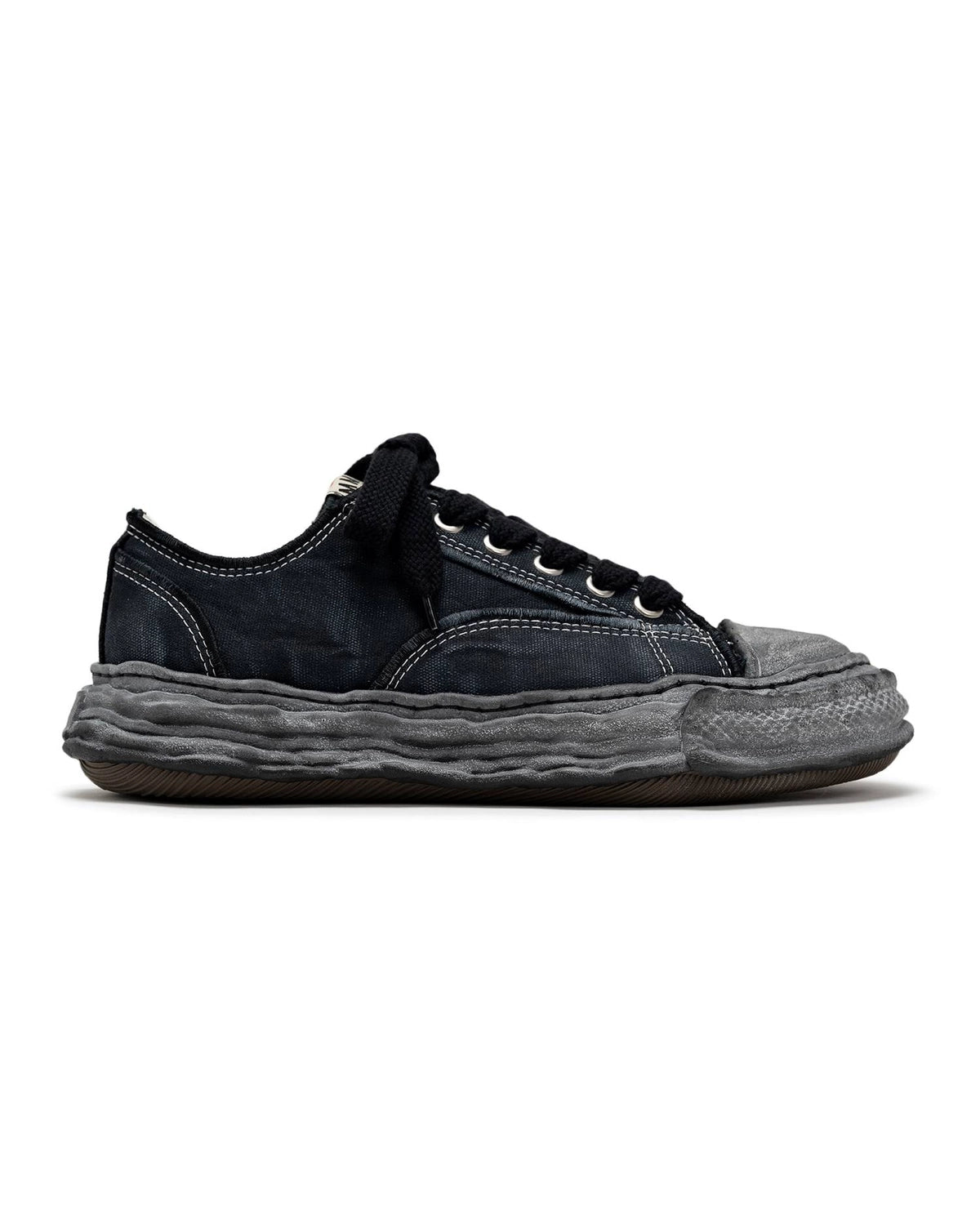 Maison MIHARA YASUHIRO / "PETERSON23" OG Sole Vintage Effect Embroidered Canvas Low-top Sneaker (A15FW722)