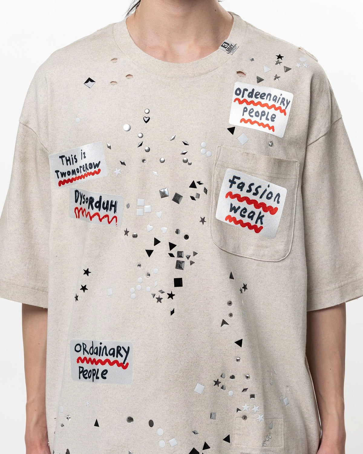 Maison MIHARA YASUHIRO / Embellished Sticker T-shirt (A16TS592)