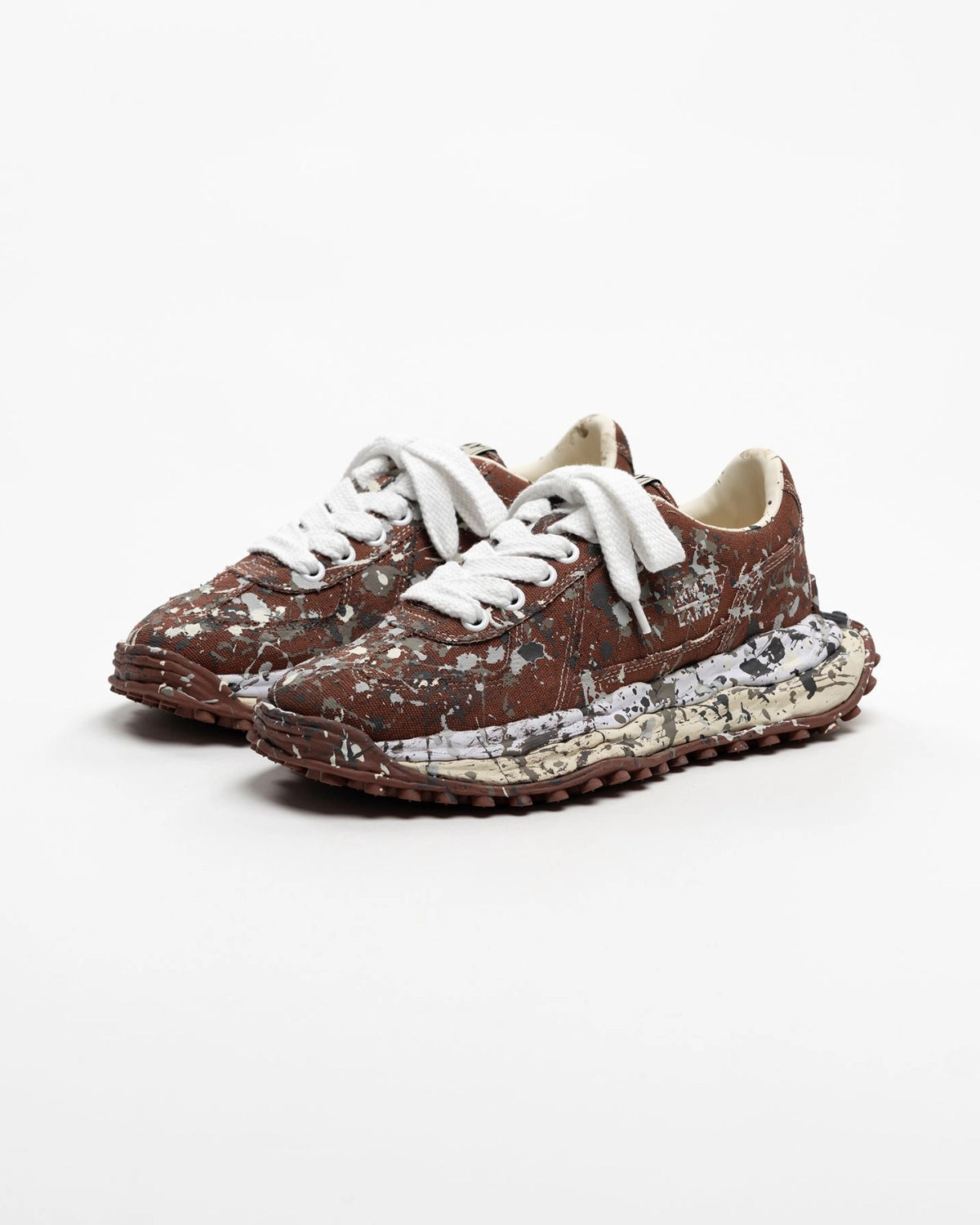 Maison MIHARA YASUHIRO / "LARRY"OG Sole Sputtering Paint Canvas Low-top Sneakers (A17FW718)