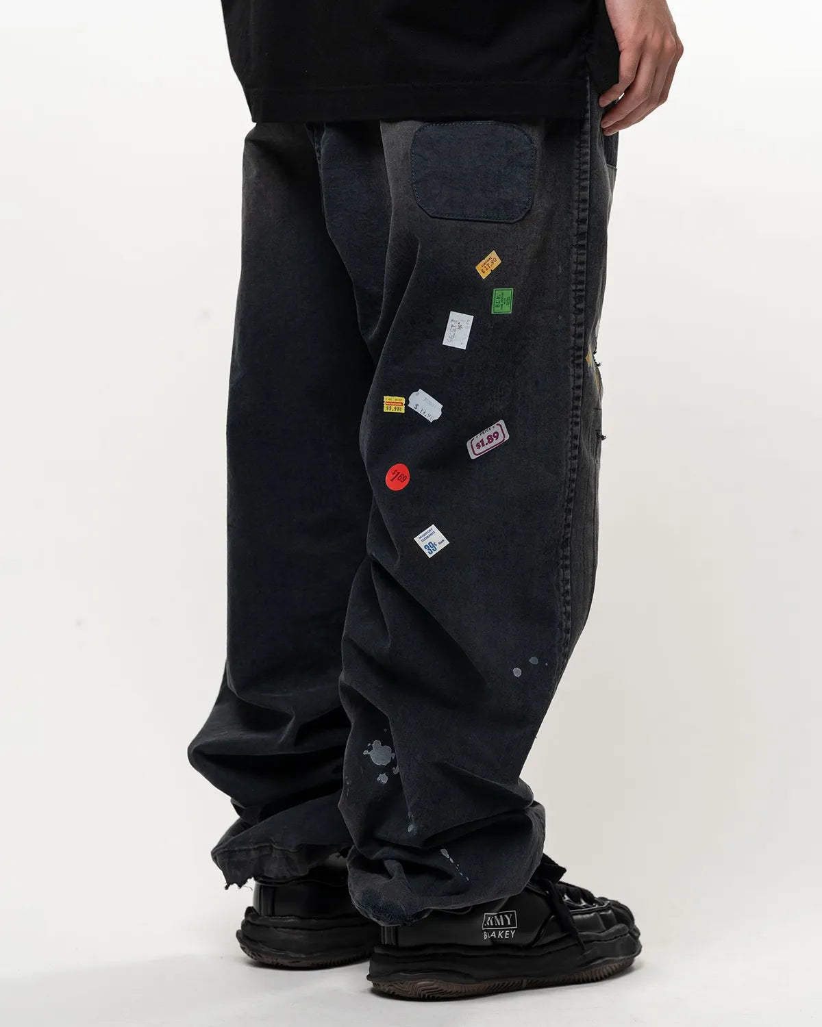 Maison MIHARA YASUHIRO / Price Tag Sticker Print Repaired Pants (A17PT053)