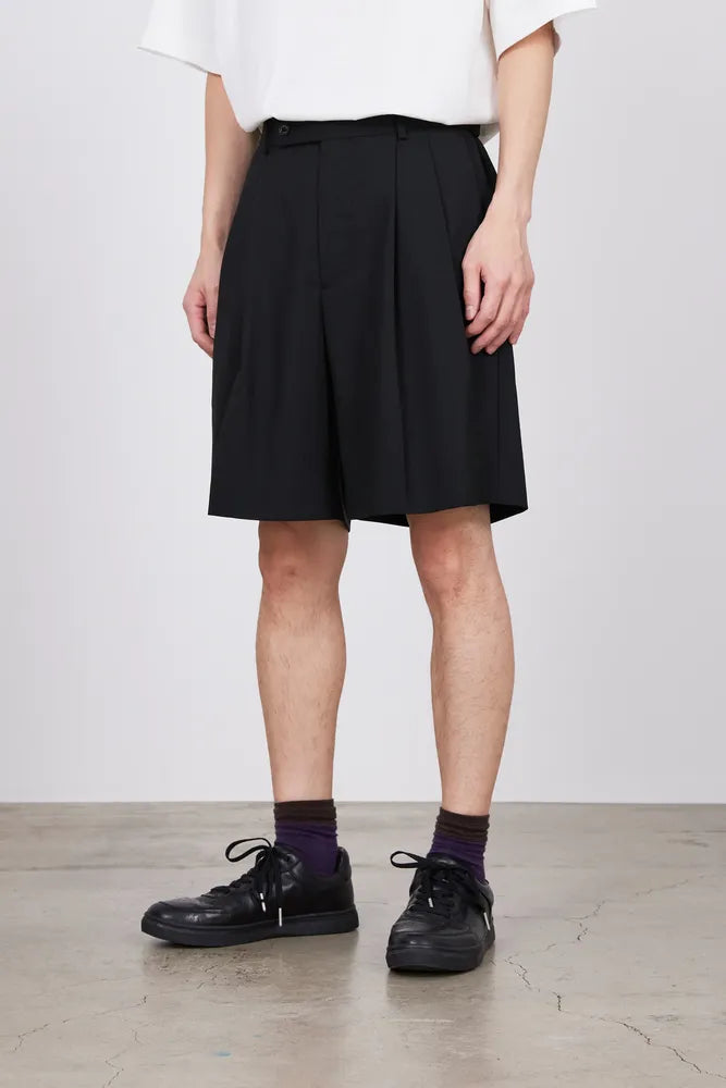 MARKAWARE / DOUBLE PLEATED CLASSIC WIDE SHORTS (A24B-04PT01B)