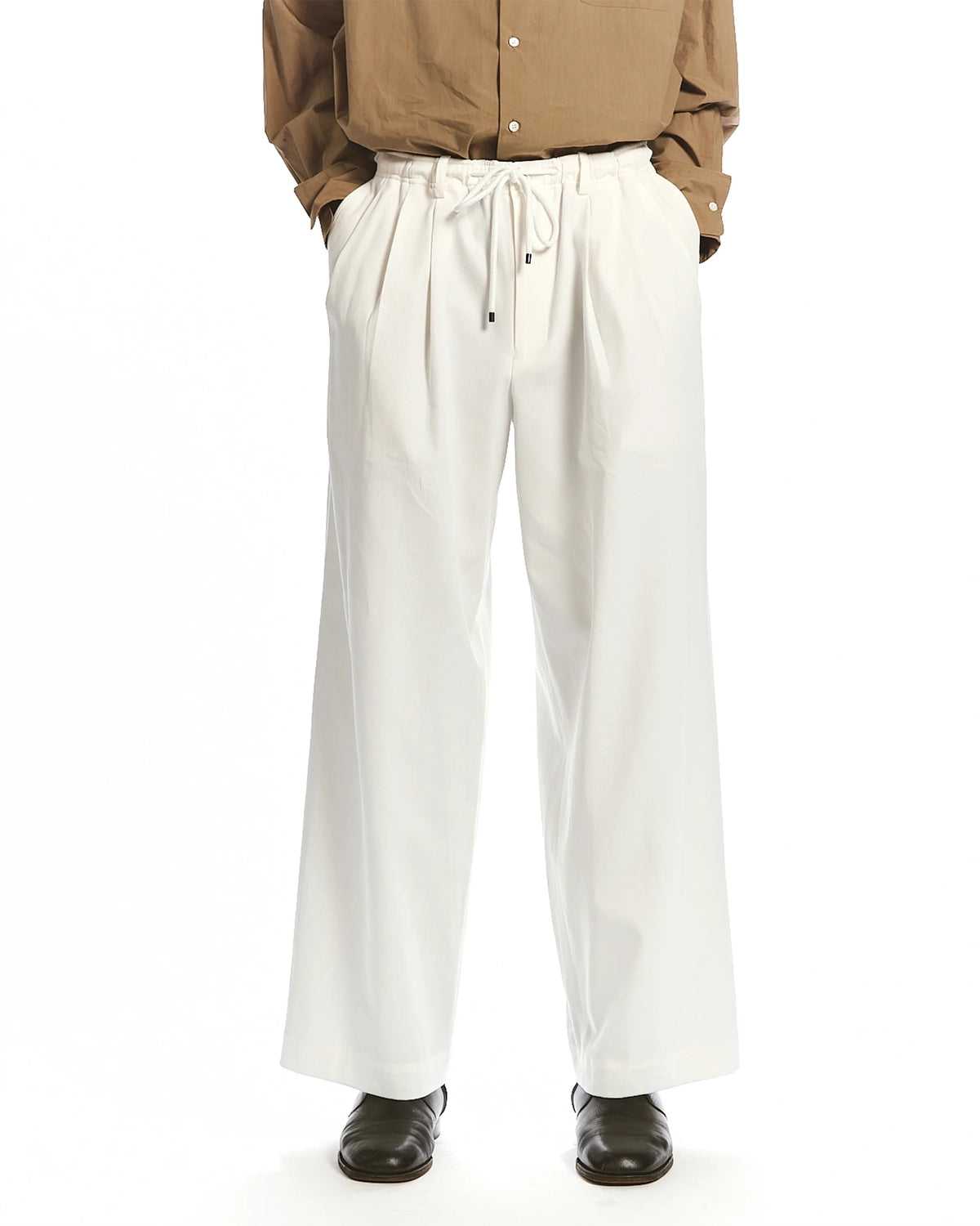 MARKAWARE / TWILL TRIPLE PLEATED EASY TROUSERS (A25A05PT03C)