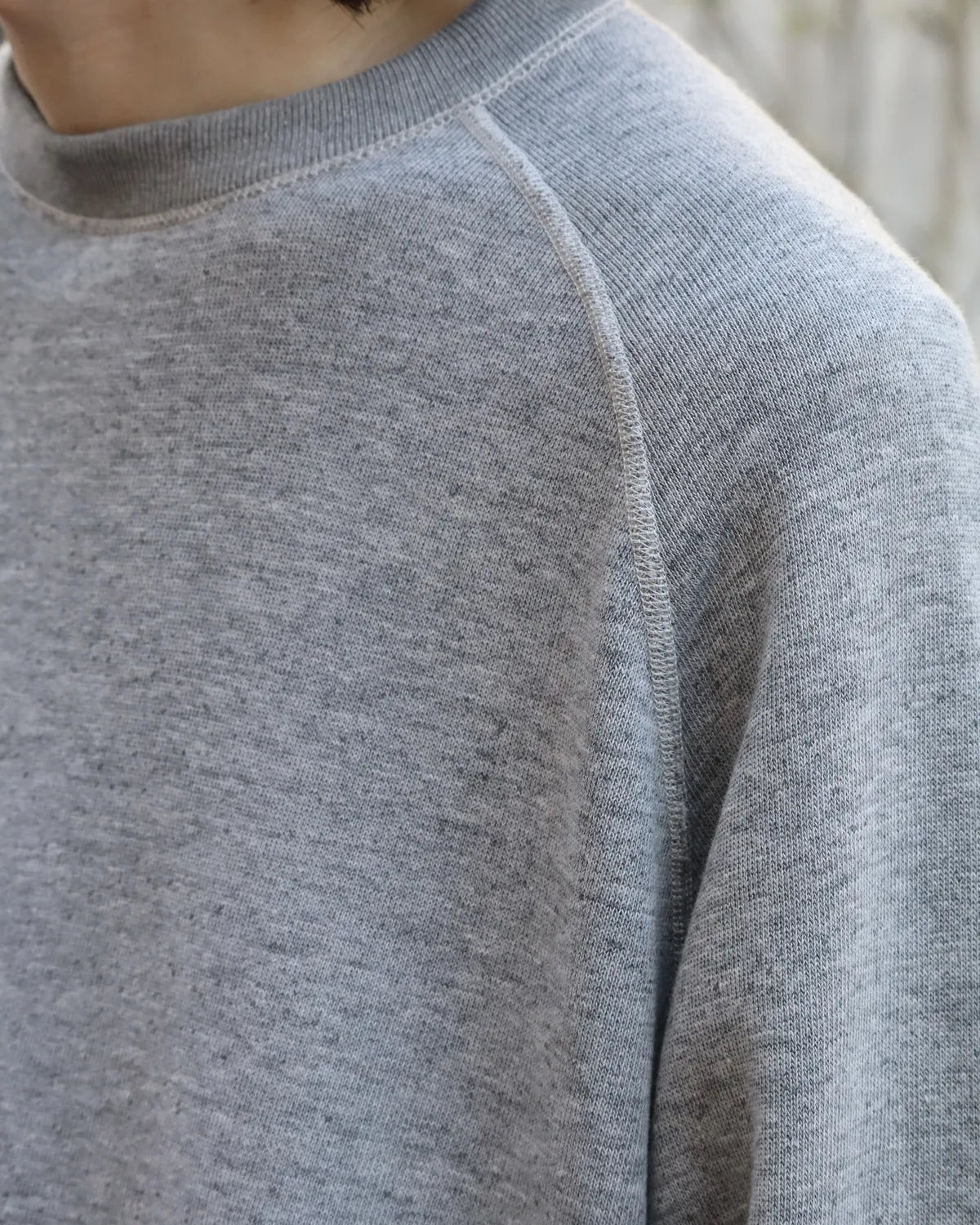 COMOLI / グレー裏毛 クルーネック (D01-05045)