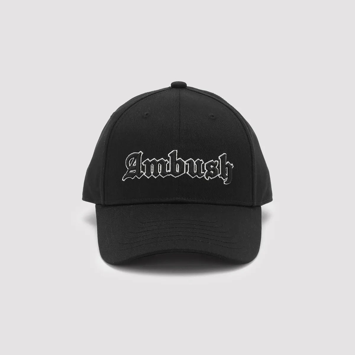アンブッシュ　ロゴ刺繍 6PANEL CAP キャップ ブラック AMBUSH® (アンブッシュ) / GOTHIC LOGO CAP | 公式通販・JACK in