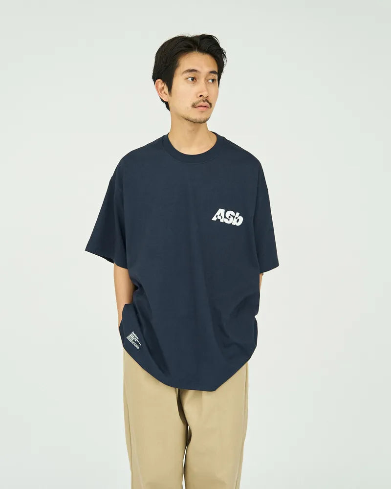 FreshService / AS×FS CORPORATE S/S TEE "Asb" (FSC243-70192AS)