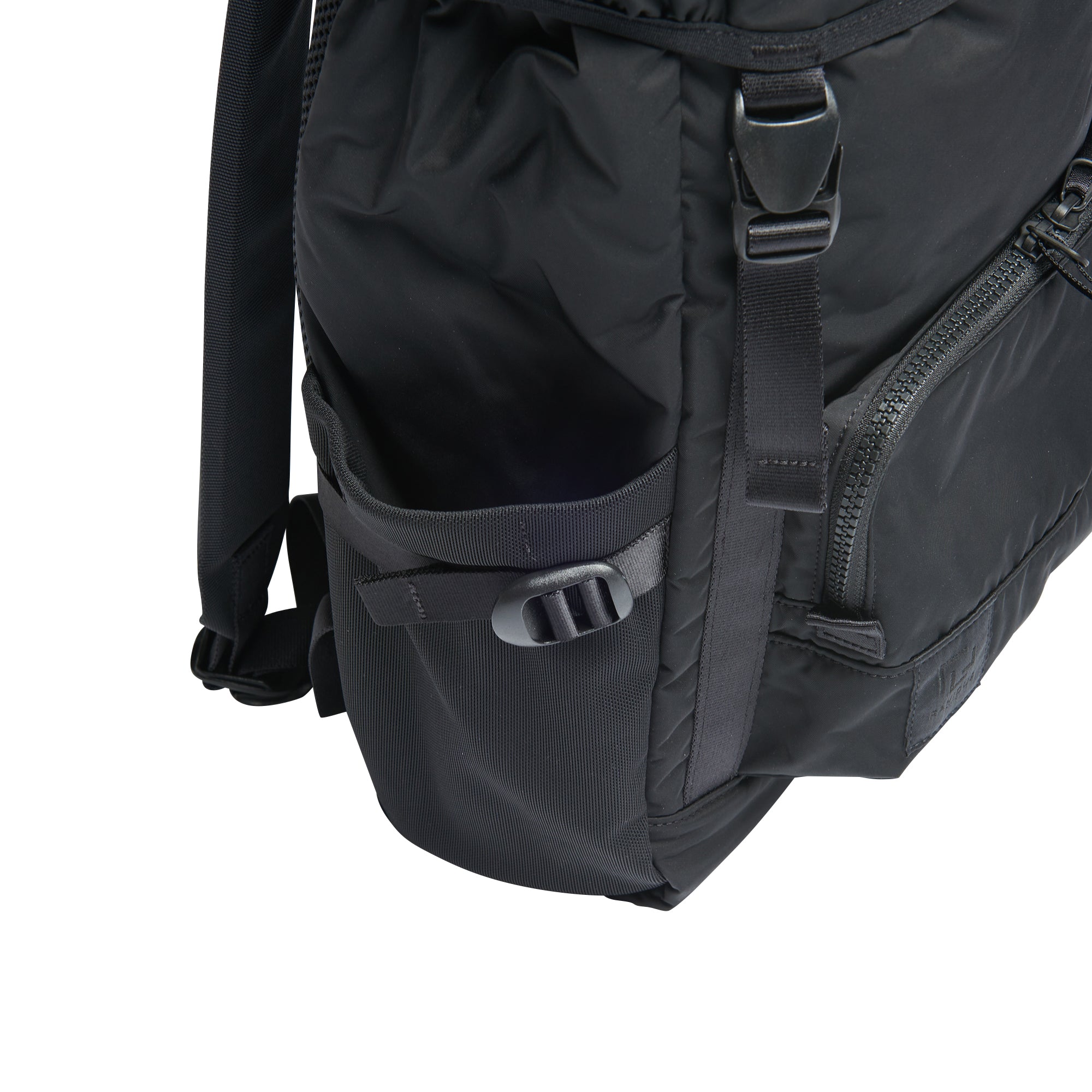 RAMIDUS / BLACK BEAUTY by fragment design BACKPACK（L）