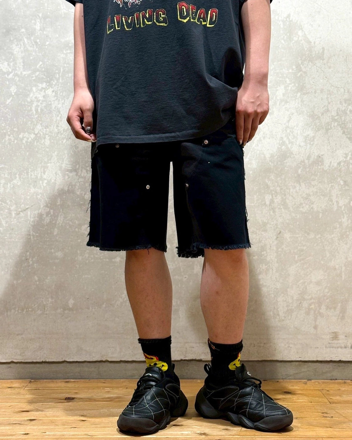 GALLERY DEPT.  / CARPENTER CUT OFF SHORTS (COS-30036)