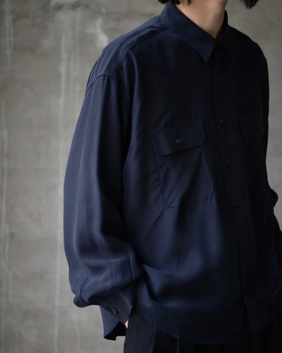 ISSUETHINGS / SHIRT (26a/105-c-00)