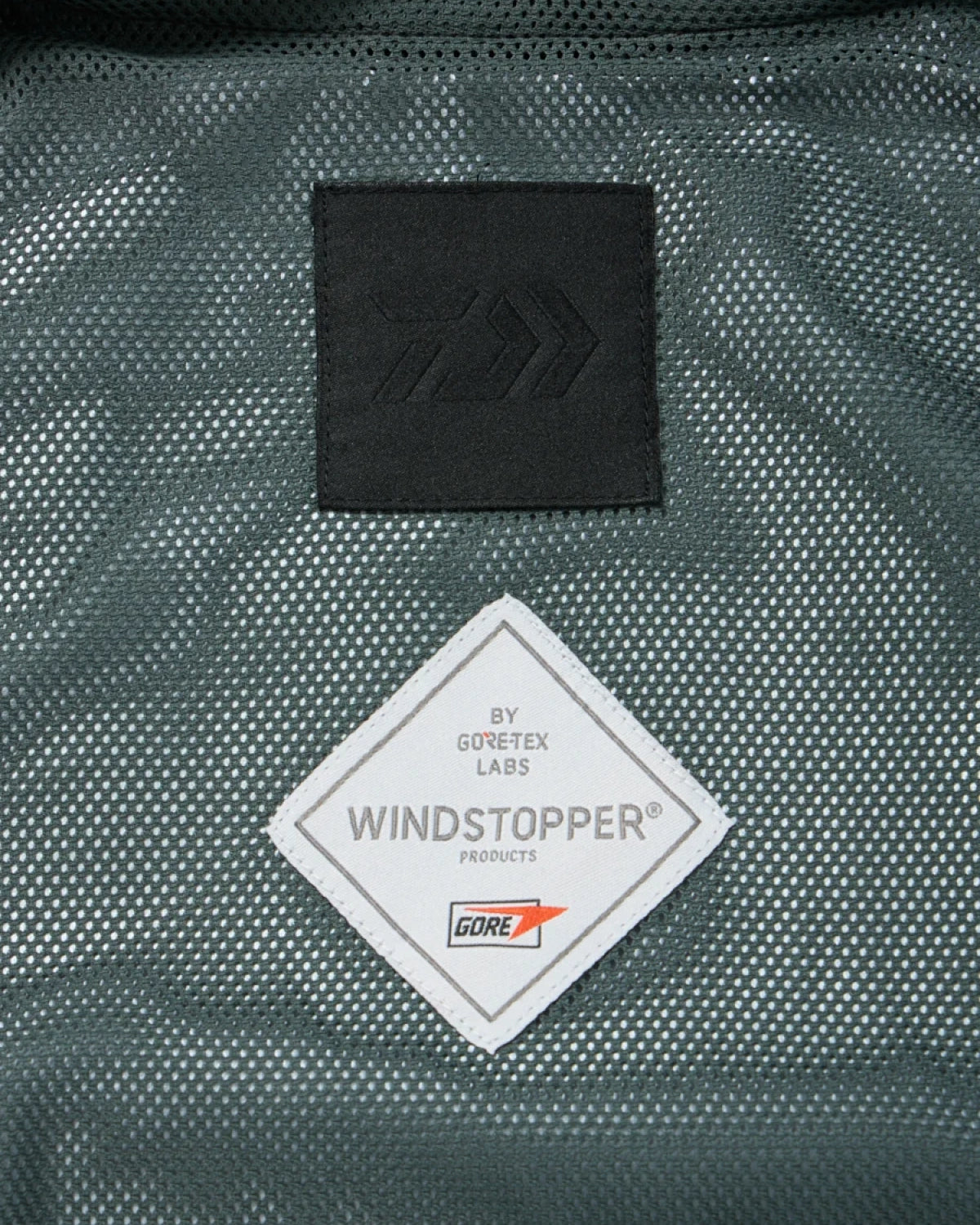 DAIWA PIER39 / WINDSTOPPER HIKER COACH JACKET (BJ-11026W)