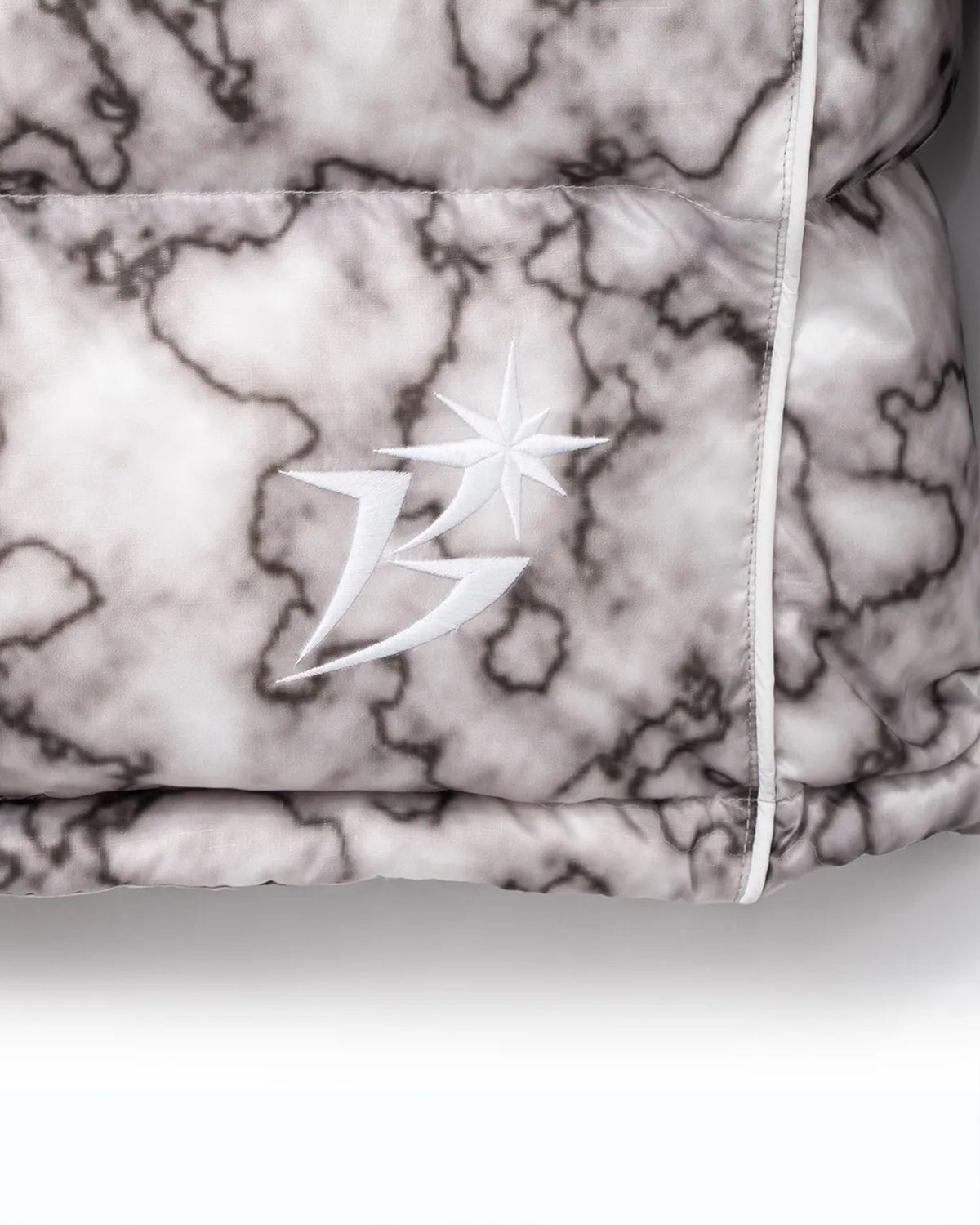 BoTT / B Logo Hooded Down Jacket