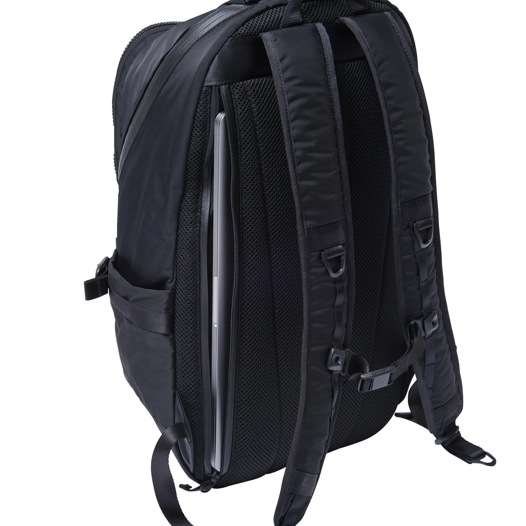 RAMIDUS / “BLACK BEAUTY by fragment” BACKPACK (M)