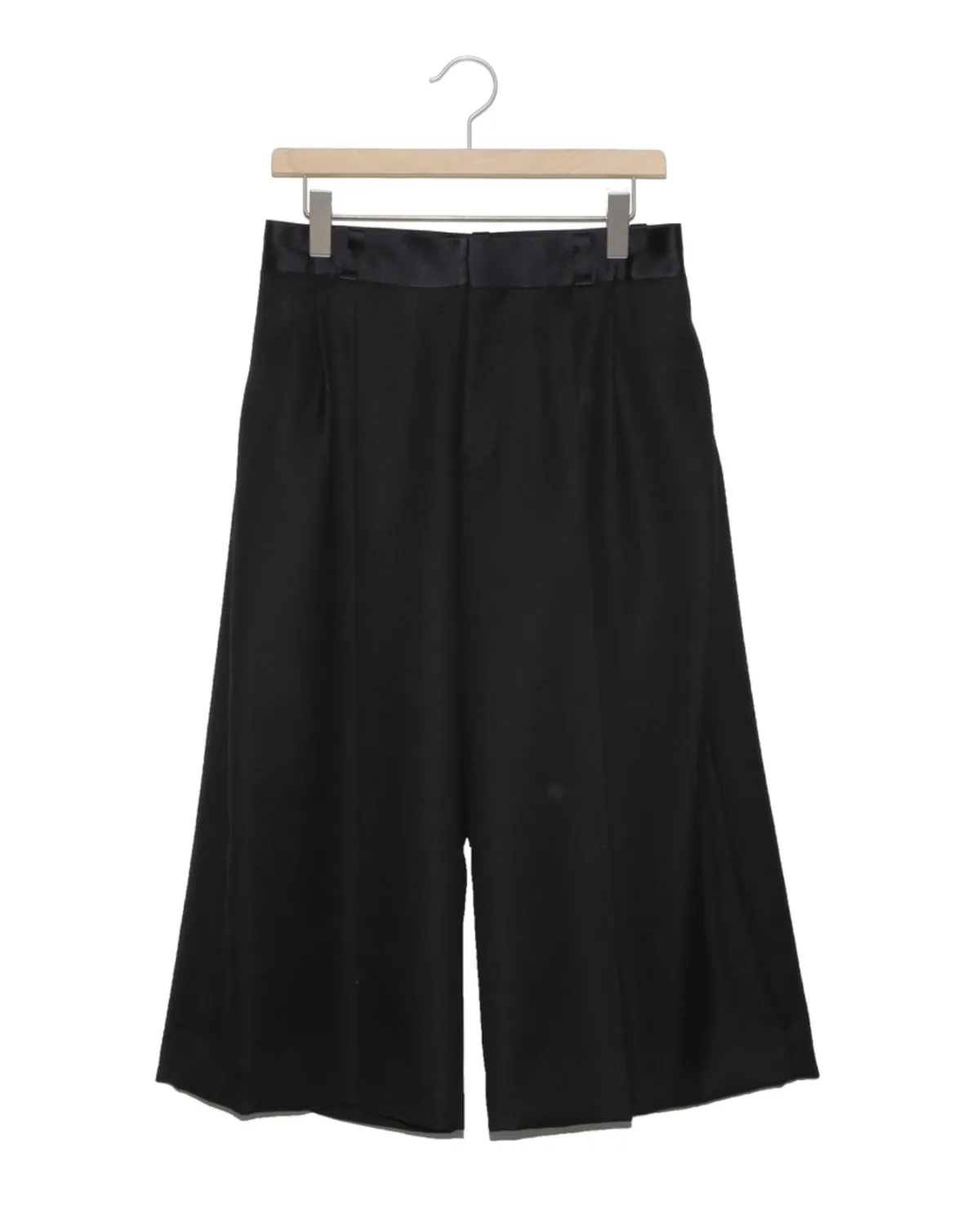 BOWTE の BLUE FACED LEICESTER DOSKIN TUXEDO TROUSERS (262-04-0006)
