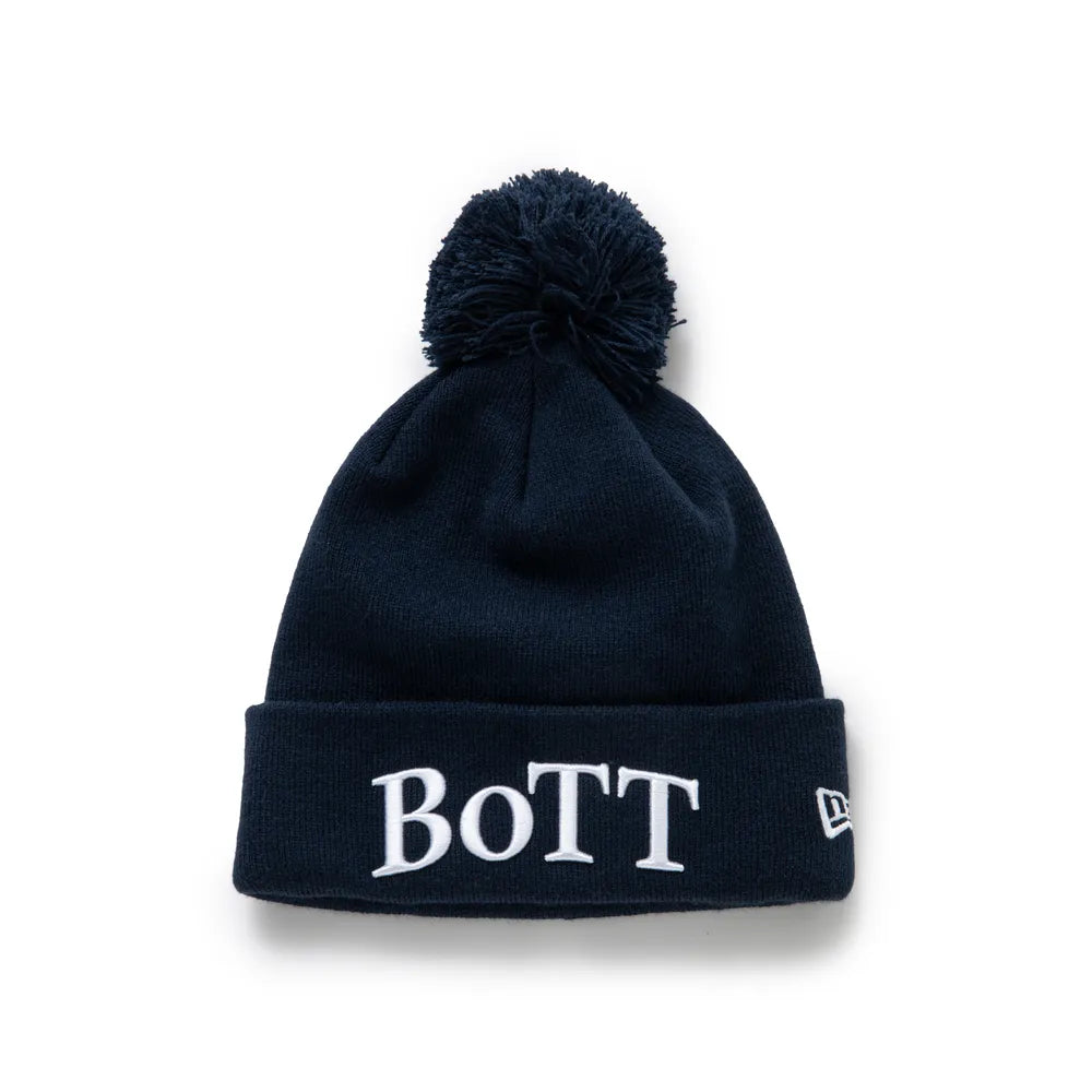 BoTT × NEW ERA の OG Logo Cuffed pom Beanie