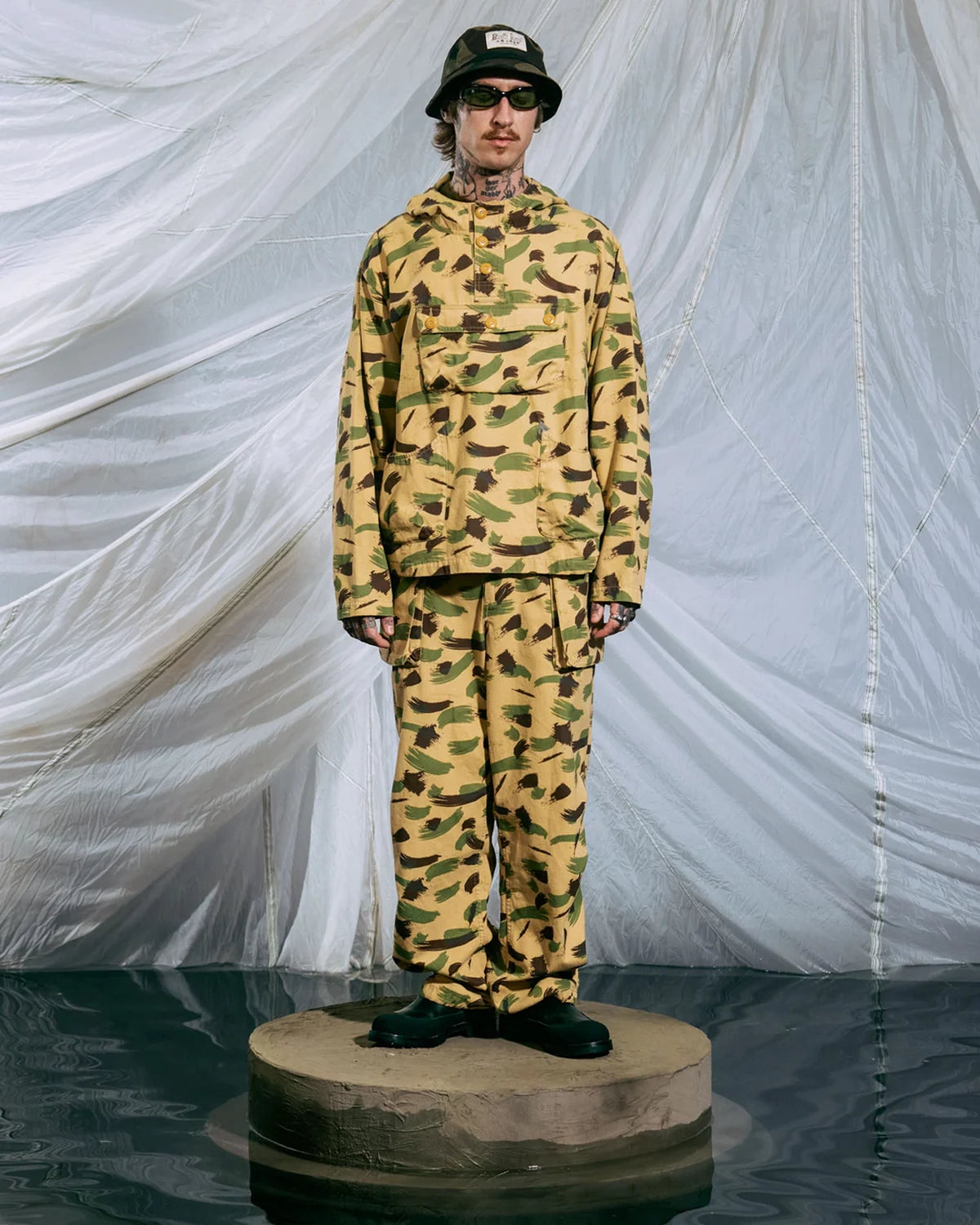 BRAIN DEAD / BRUSHSTROKE CAMO (002004846SS26)