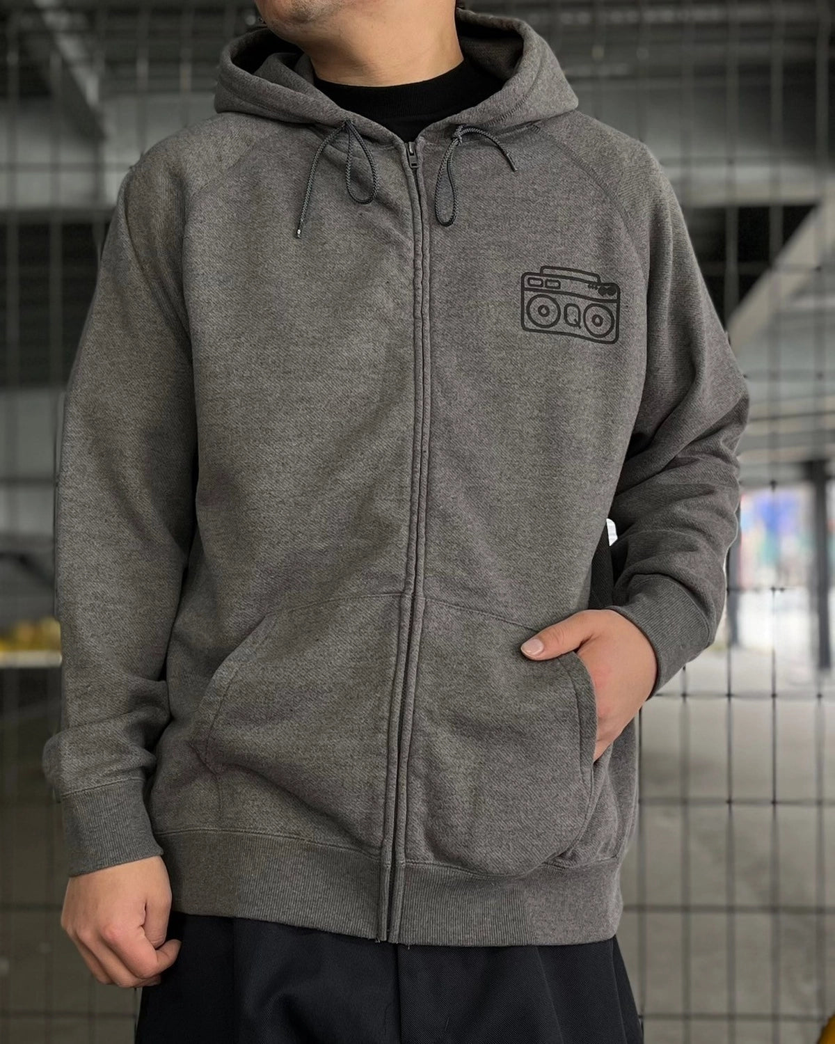 SEQUEL / ZIP HOODIE (SQ-24AW-CS-04)