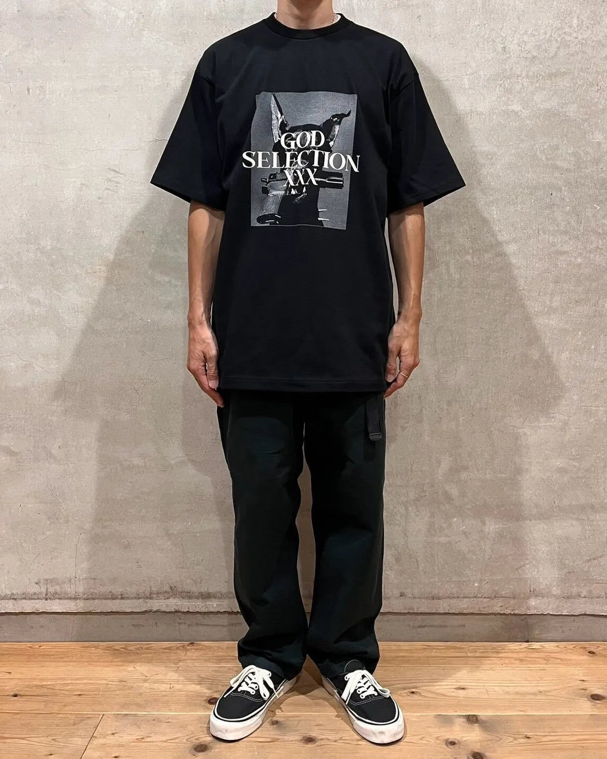 GOD SELECTION XXX / Doberman & Gun Logo Photo Tee (GX-S26-ST-16)