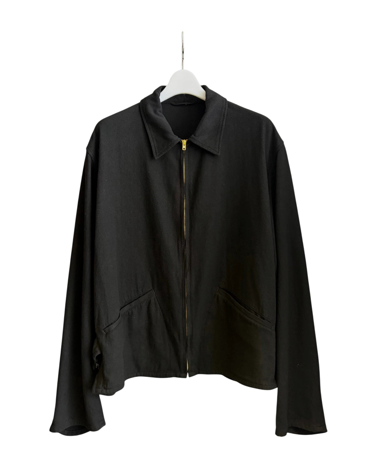 COMOLI の シルクネップ ジップショートジャケット (D01-01007)