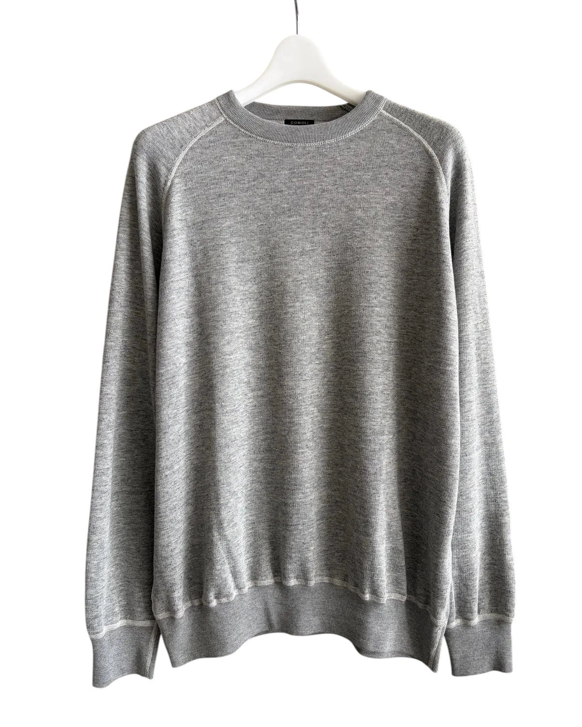 COMOLI の グレー裏毛 クルーネック (D01-05045)