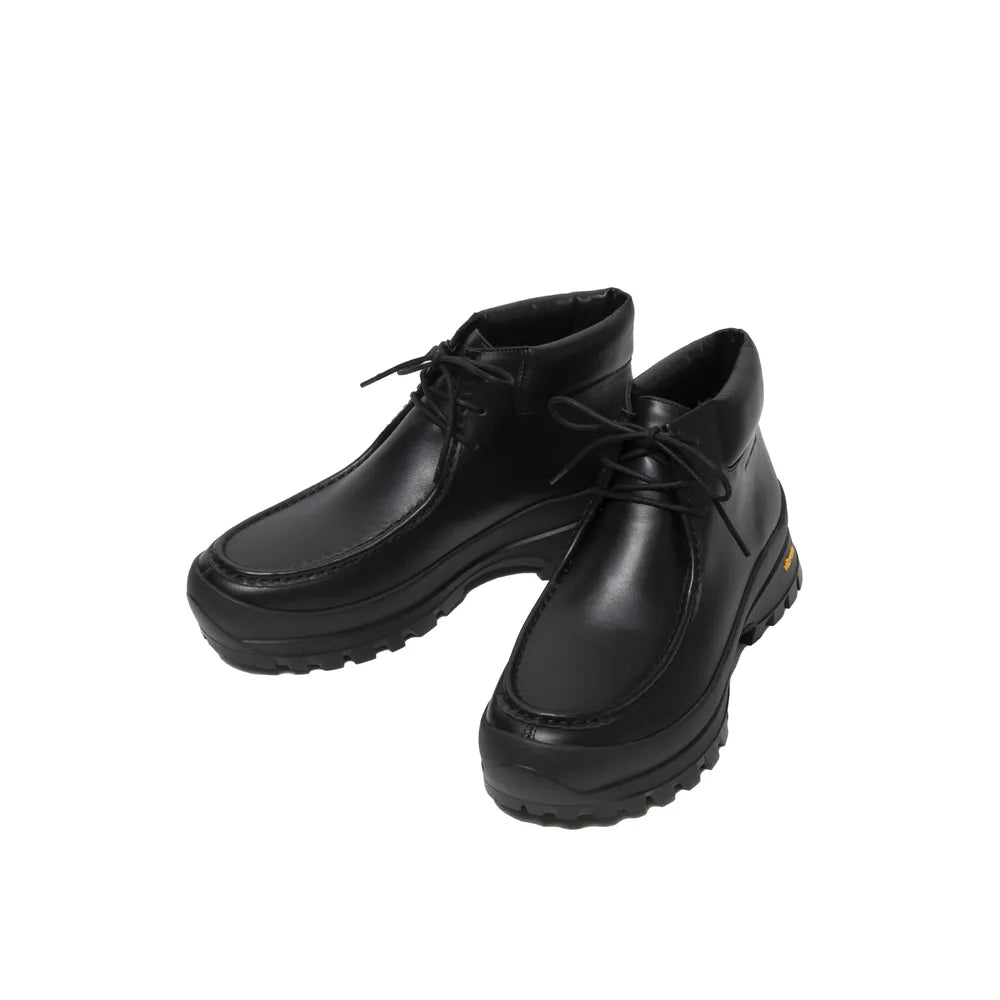 COOTIE PRODUCTIONS® × Tomo & Co の 3 Hole U-tip Boots (TM-CTE-0015)