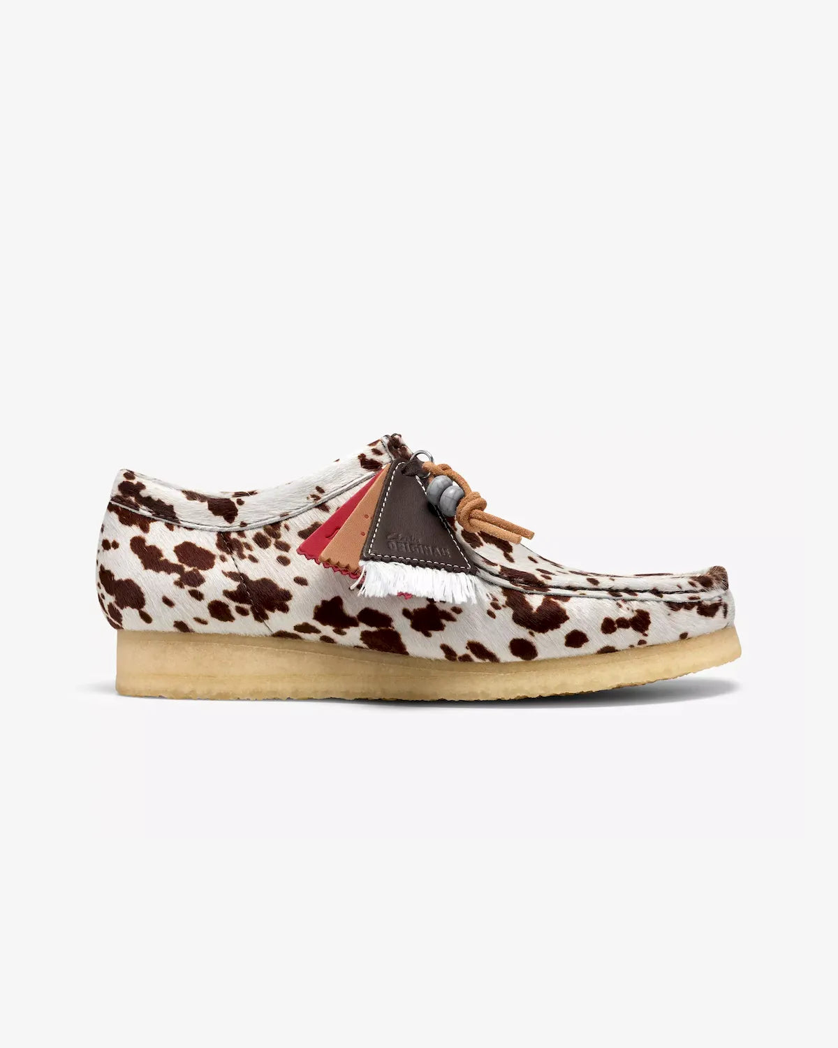 Clarks の Wallabee Brown Cow Print (129826327520)