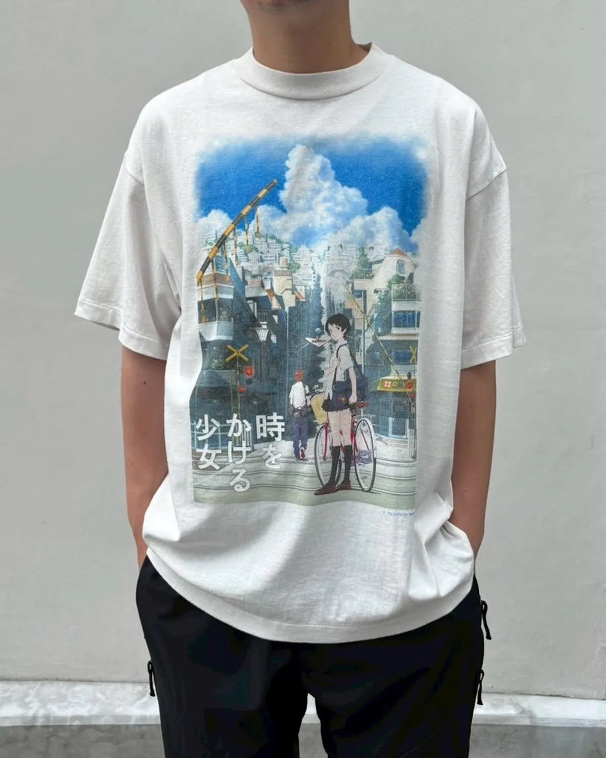 SAINT Mxxxxxx × 時をかける少女 × GEEKS RULE / 時をかける少女_SS T-SHIRT / SAINT (SM-MK1-0000-C84)