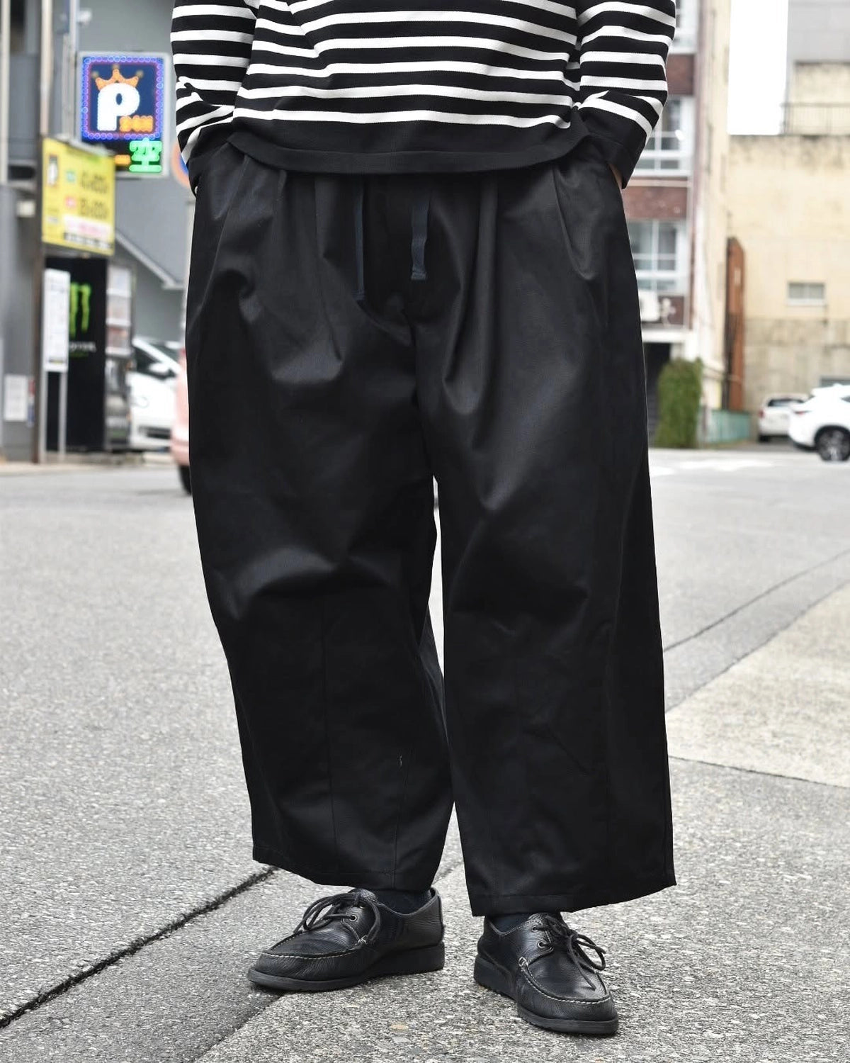 is-ness / BALLOON EZ PANTS (25SS_30_28PT01T01-2)