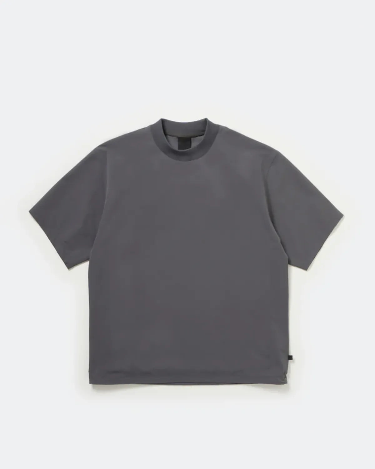 DAIWA PIER39 の TECH MOCK NECK S/S TEE (BE-63025)