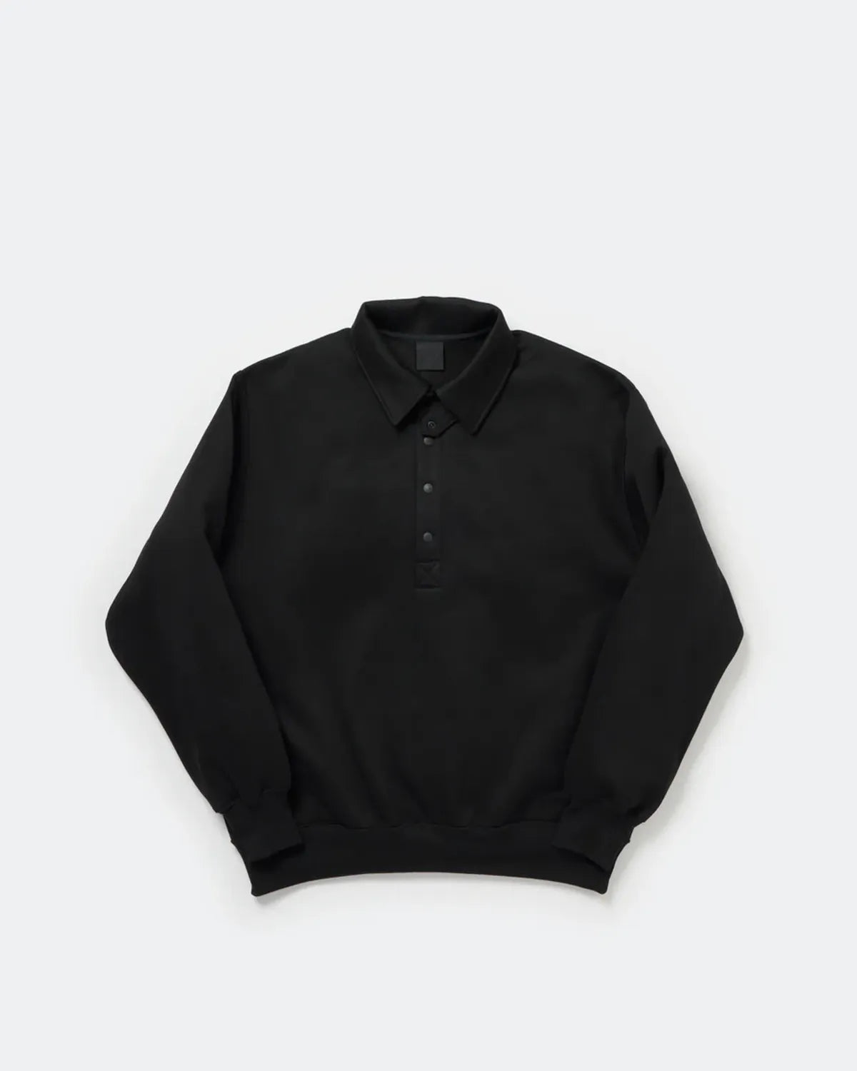 DAIWA PIER39 の TECH SWEAT SNAP PULLOVER (BE-53025W)