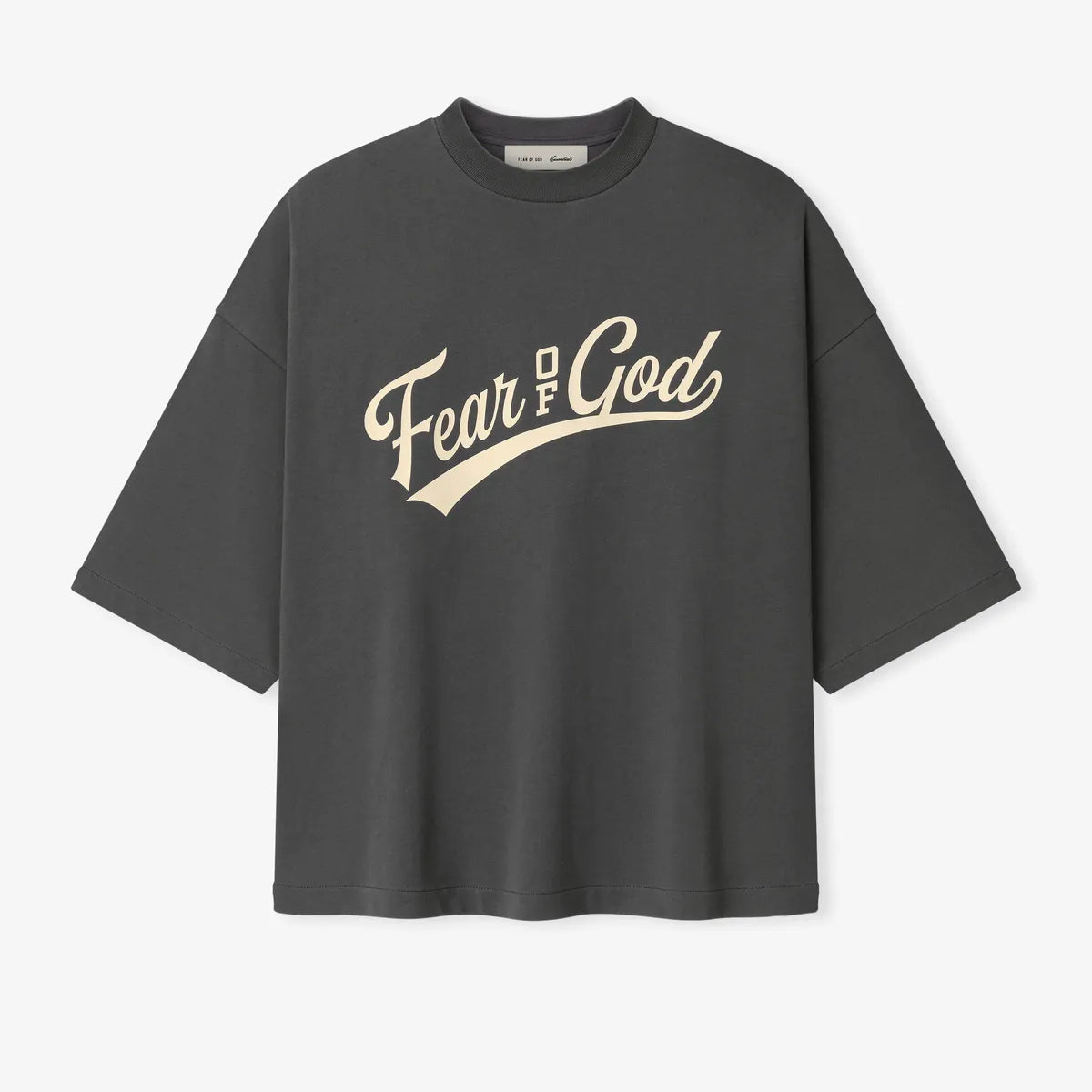 ESSENTIALS（エッセンシャルズ）/ Merch Tee Boxy Fit | 公式通販