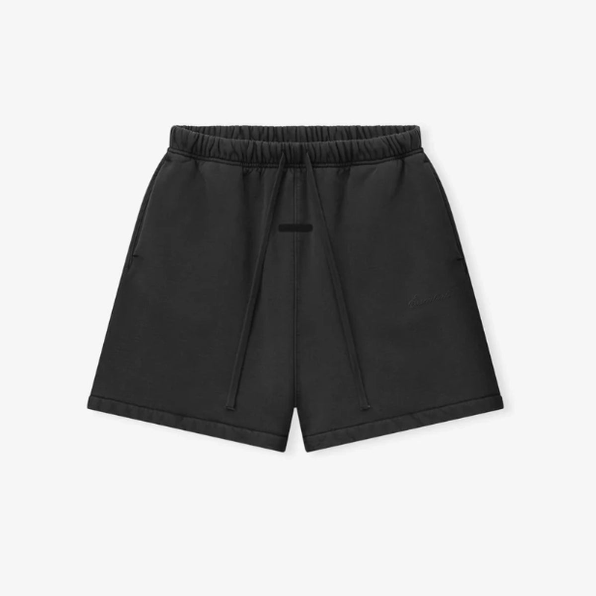 ESSENTIALS（エッセンシャルズ）/ TRAINING CLASSIC FIT SHORT | 公式